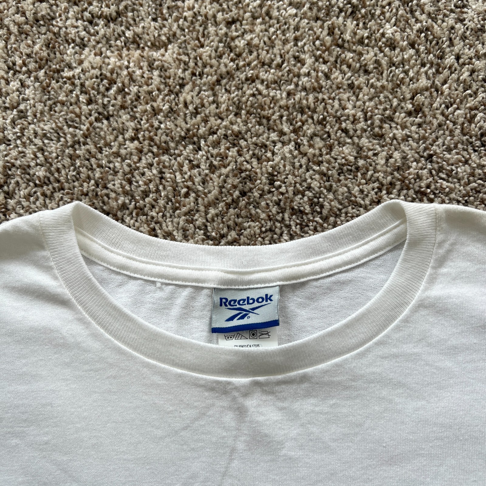 Vintage 90's Reebok White XL USA Logo T-Shirt Classic gallery