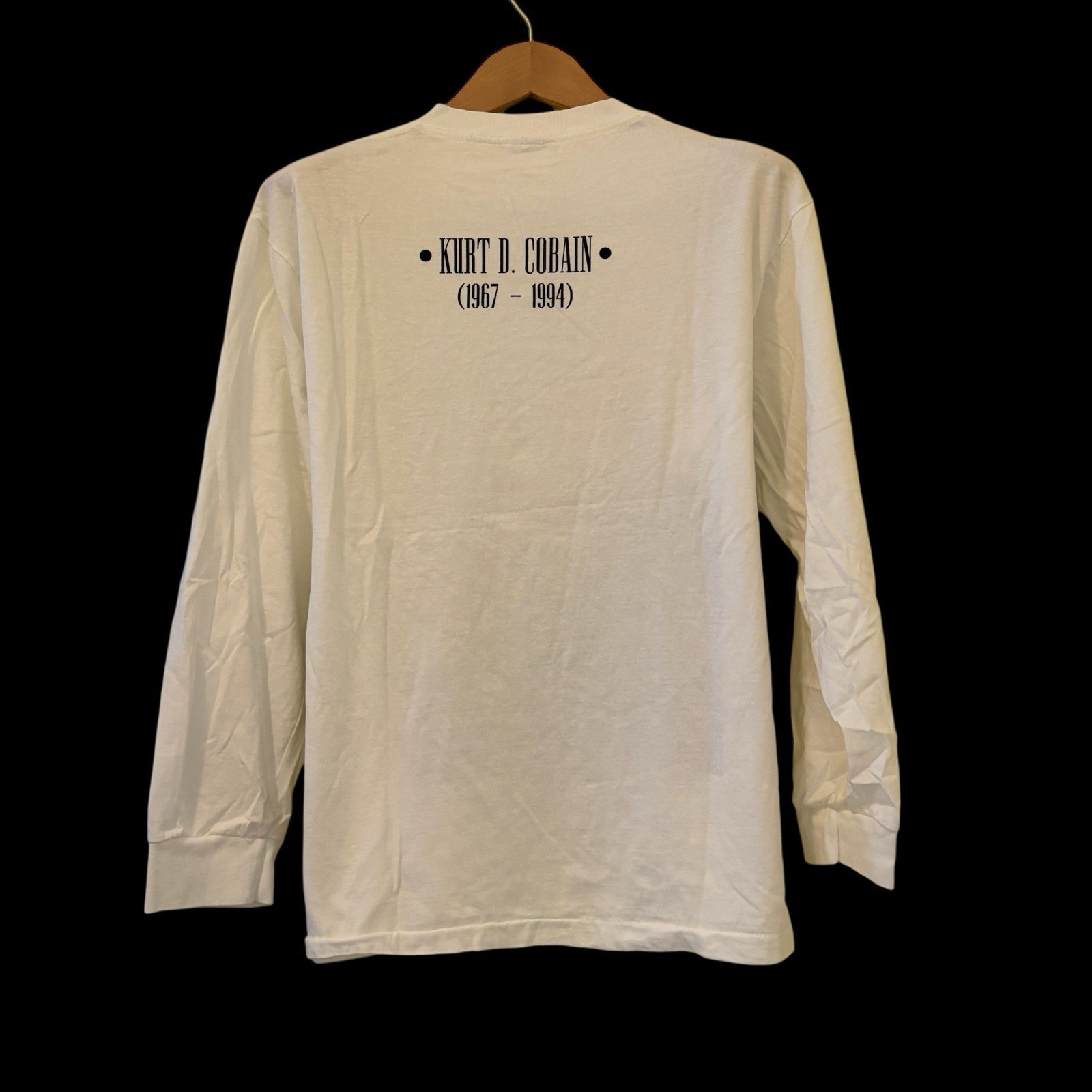 Vintage 1994 Nirvana Kurt Cobain Memorial 90s Band White RARE Sz L Shirt REPRINT gallery