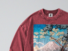 100% Cotton Long Sleeve Tee – Retro Oversized Fit – Unisex – Japan’s Mt Fuji