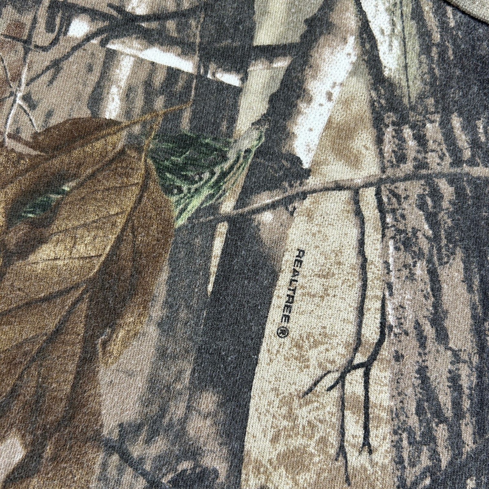 Vintage RealTree AP Camo Pocket T Shirt 2XL Red Head Woodland Tree Hunting gallery