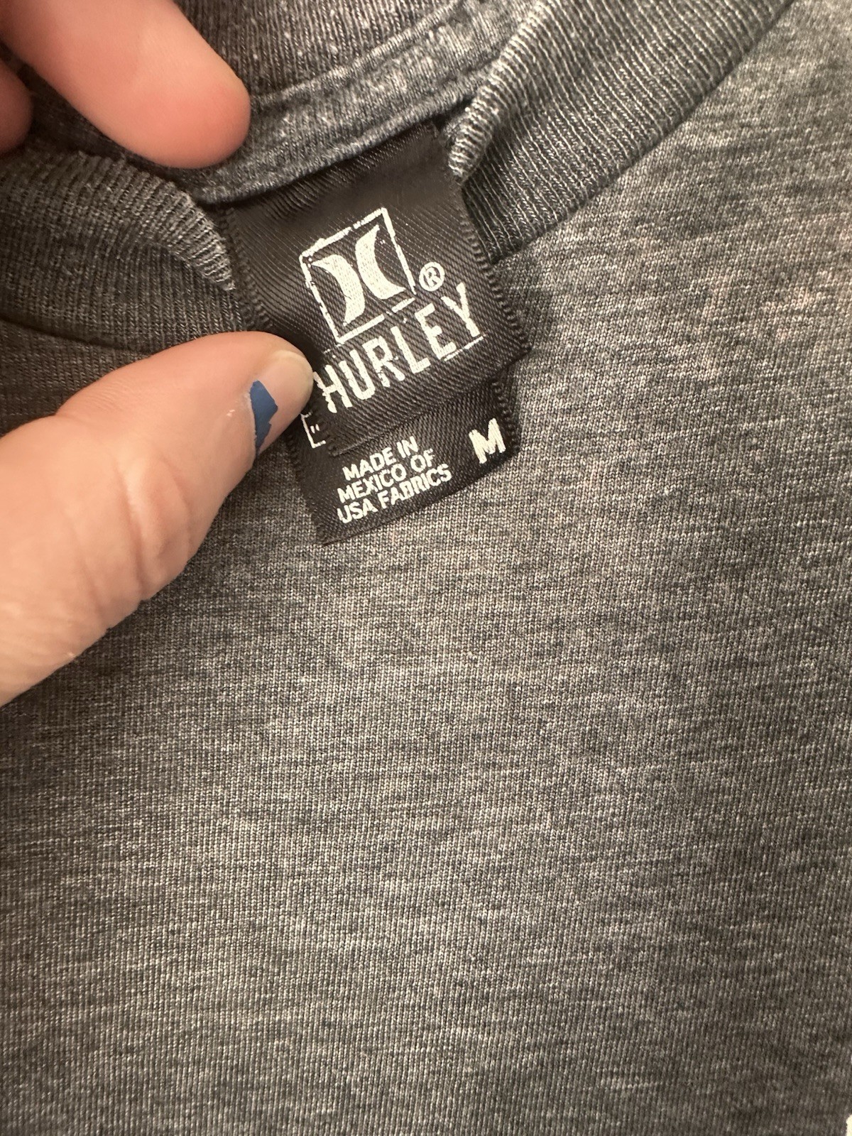 Hurley Men’s T-Shirt M Gray Crew Neck Short Sleeve Graphic Logo Cotton Knit gallery