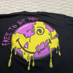 Smiley World Mens Size Medium T-Shirt Black Yellow Graffiti Drip Face Oversized