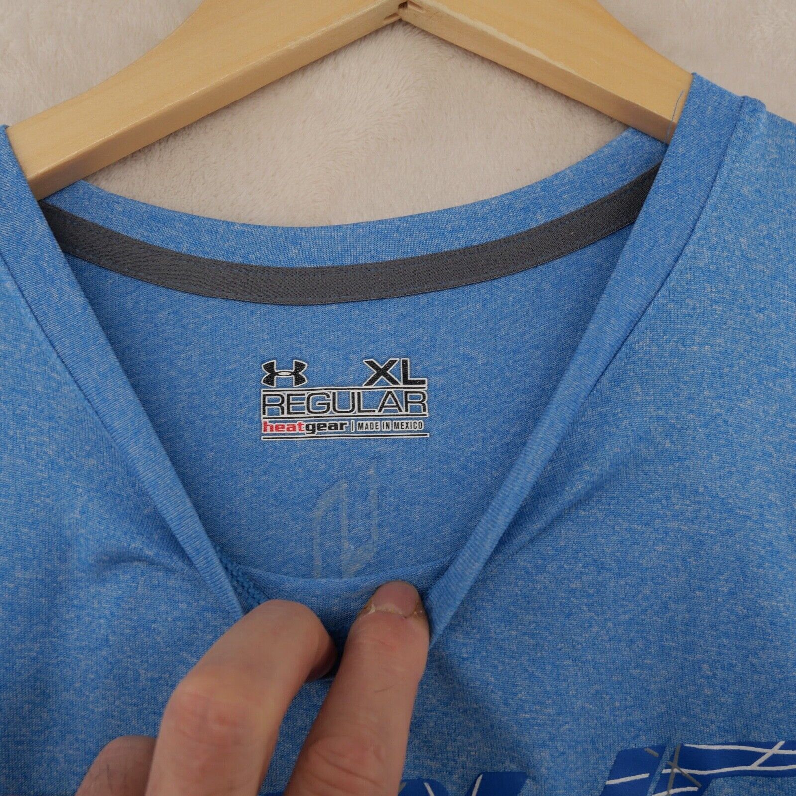 Under Armour Run Heatgear Loose Fit Men's Size XL Solid Blue Crew-Neck T-Shirt gallery