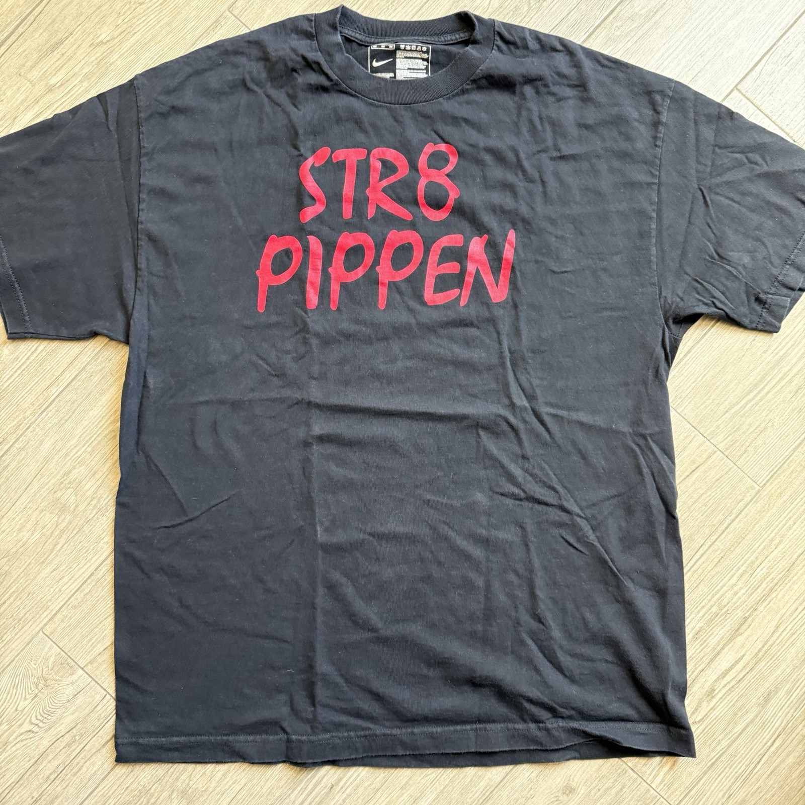 Vintage Nike Air STR8 Pippen Black/Red Graphic Crew Neck Tee Shirt Men’s XL