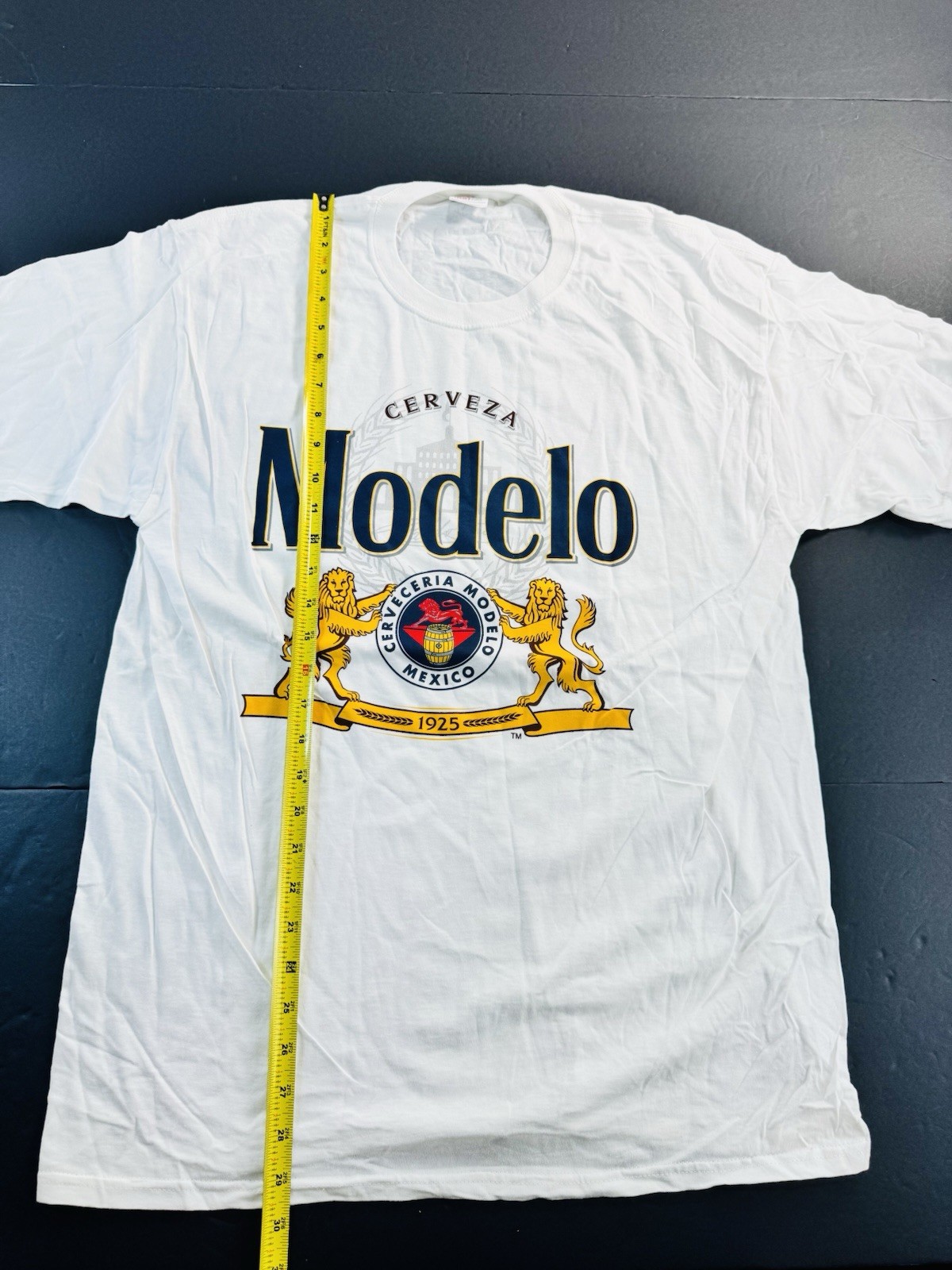 Modelo Mexican Beer T-Shirt Men’s Size Large White Graphic Print BRAND NEW gallery