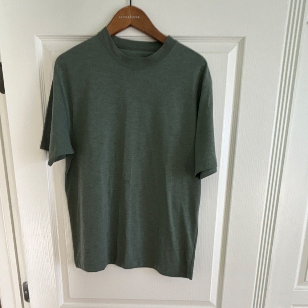 Royal Robbins Green Polyester Crew Short Sleeve T-Shirt Men’s L