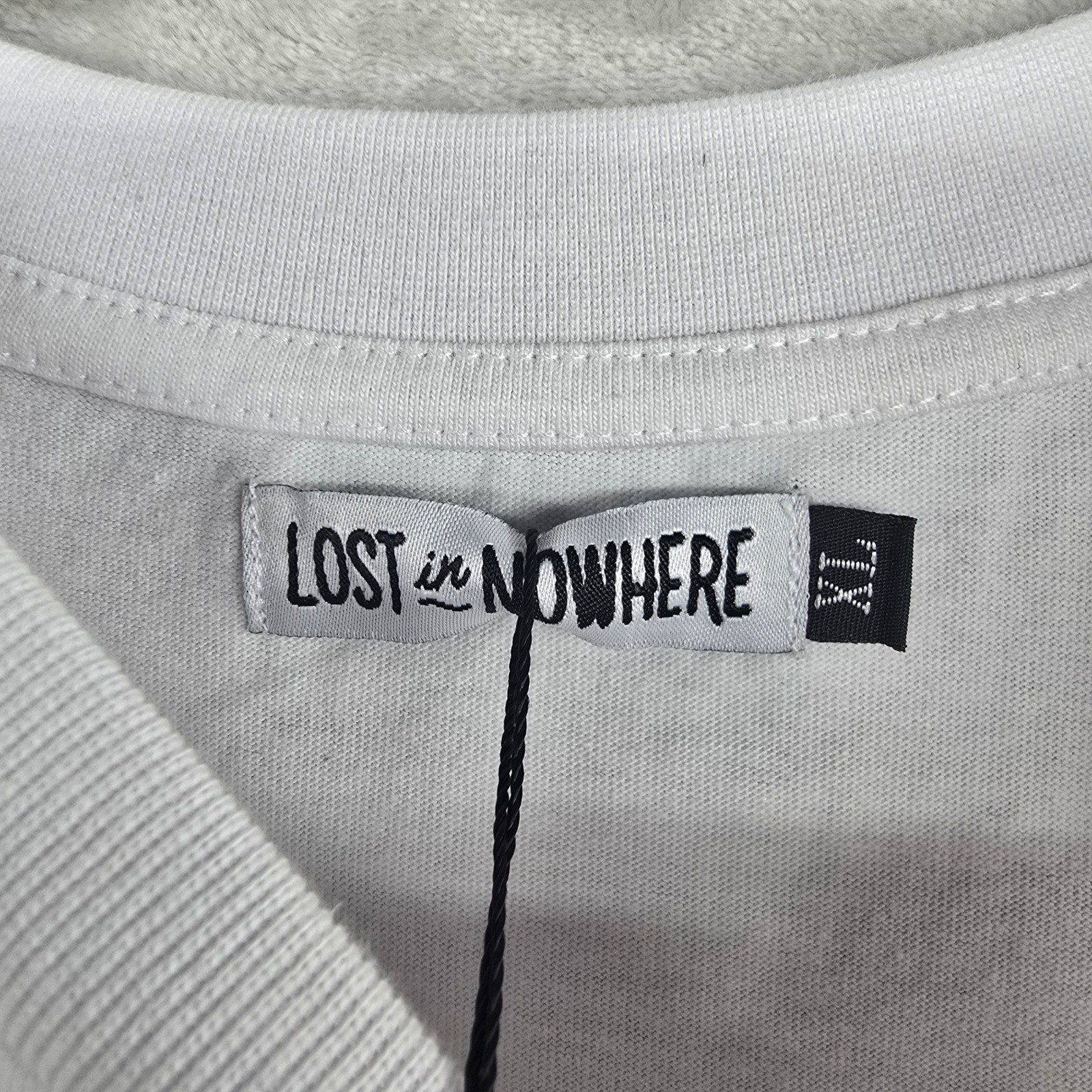 LINW LOST in NOWHERE Mens White Oversized Cropped tee T Shirt XL Handmade gallery