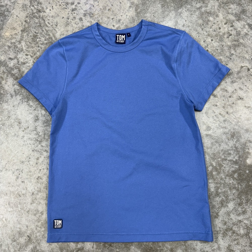 Tom & Teddy Shirt Mens Small Performance Crewneck Tee Soft Lightweight Summer