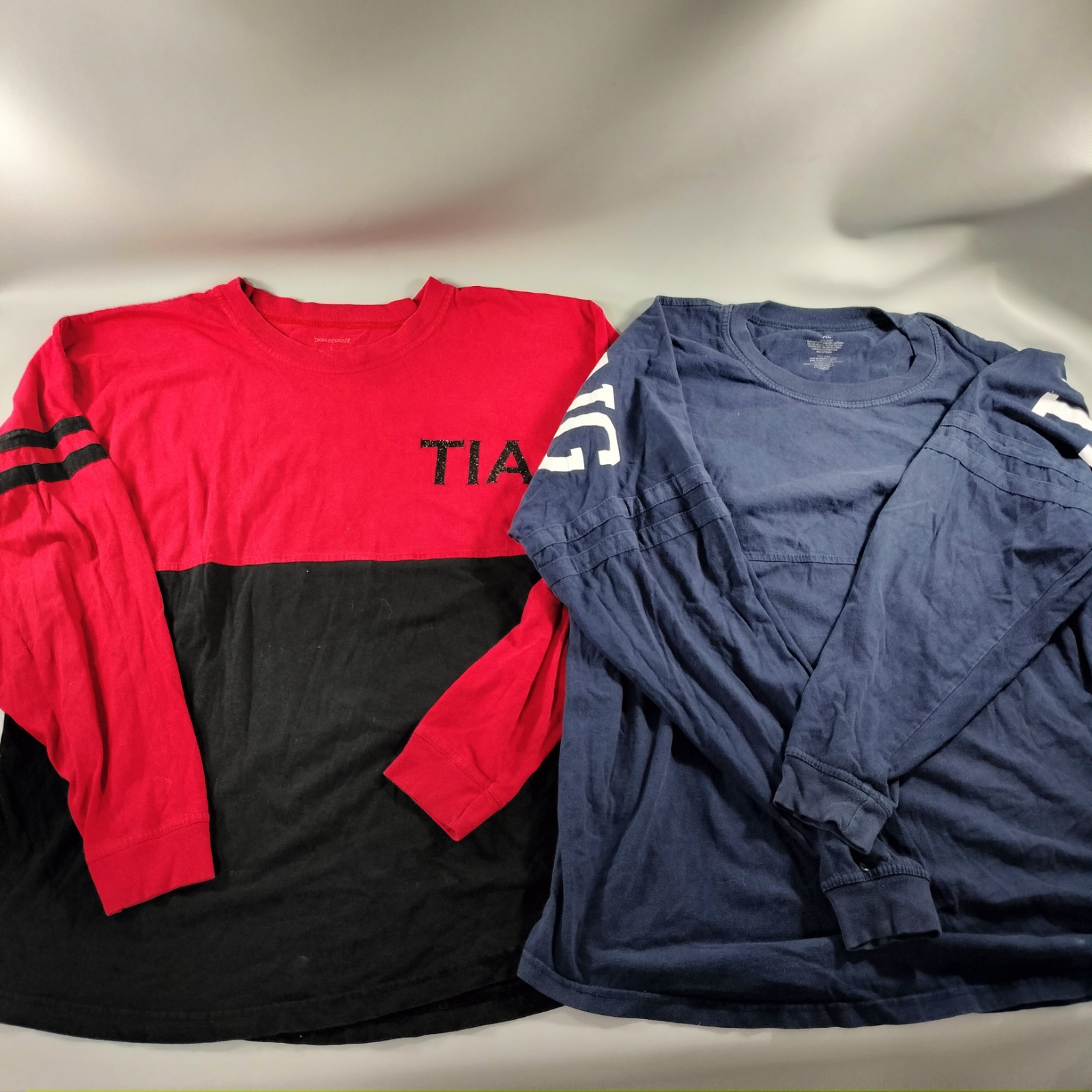 Lot of 8 Crew Neck Hoodie Pull Over Long Sleeve T-shirts Mens Size XS/S/M/L/XL gallery