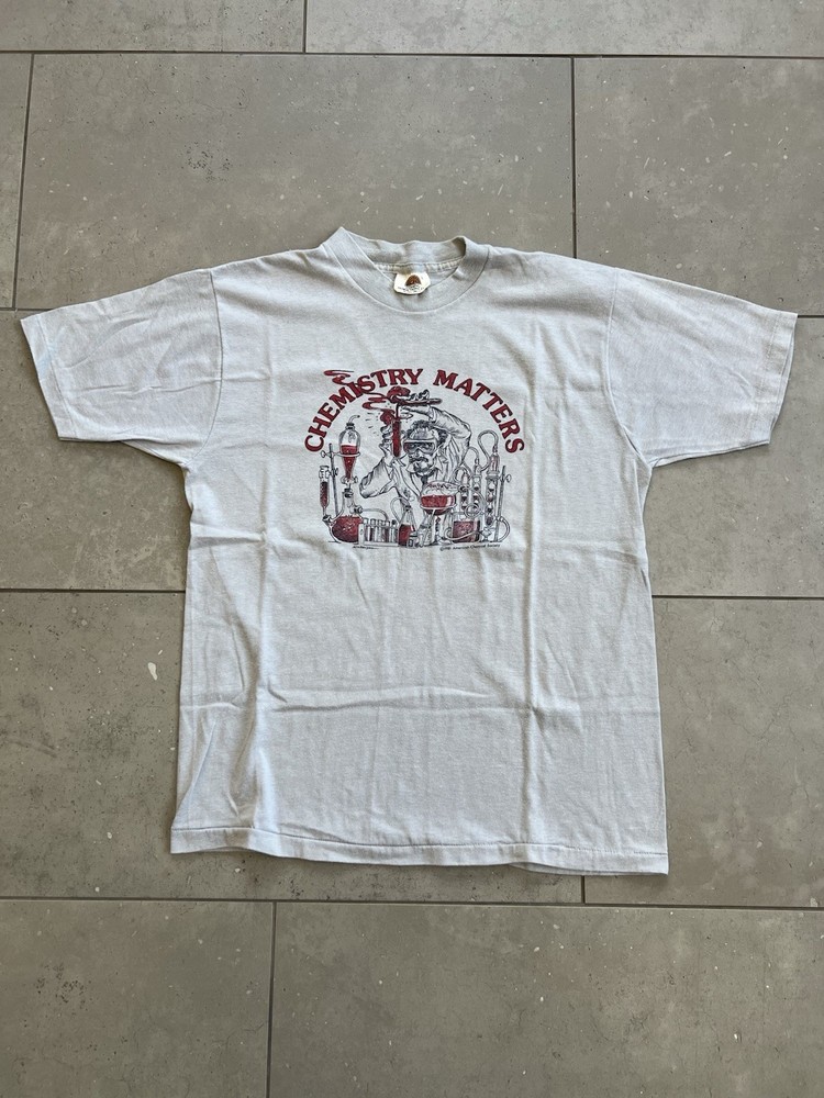Vintage 1981 Coming Attractions Chemistry Matters Nicholson Art Tee Shirt L RARE