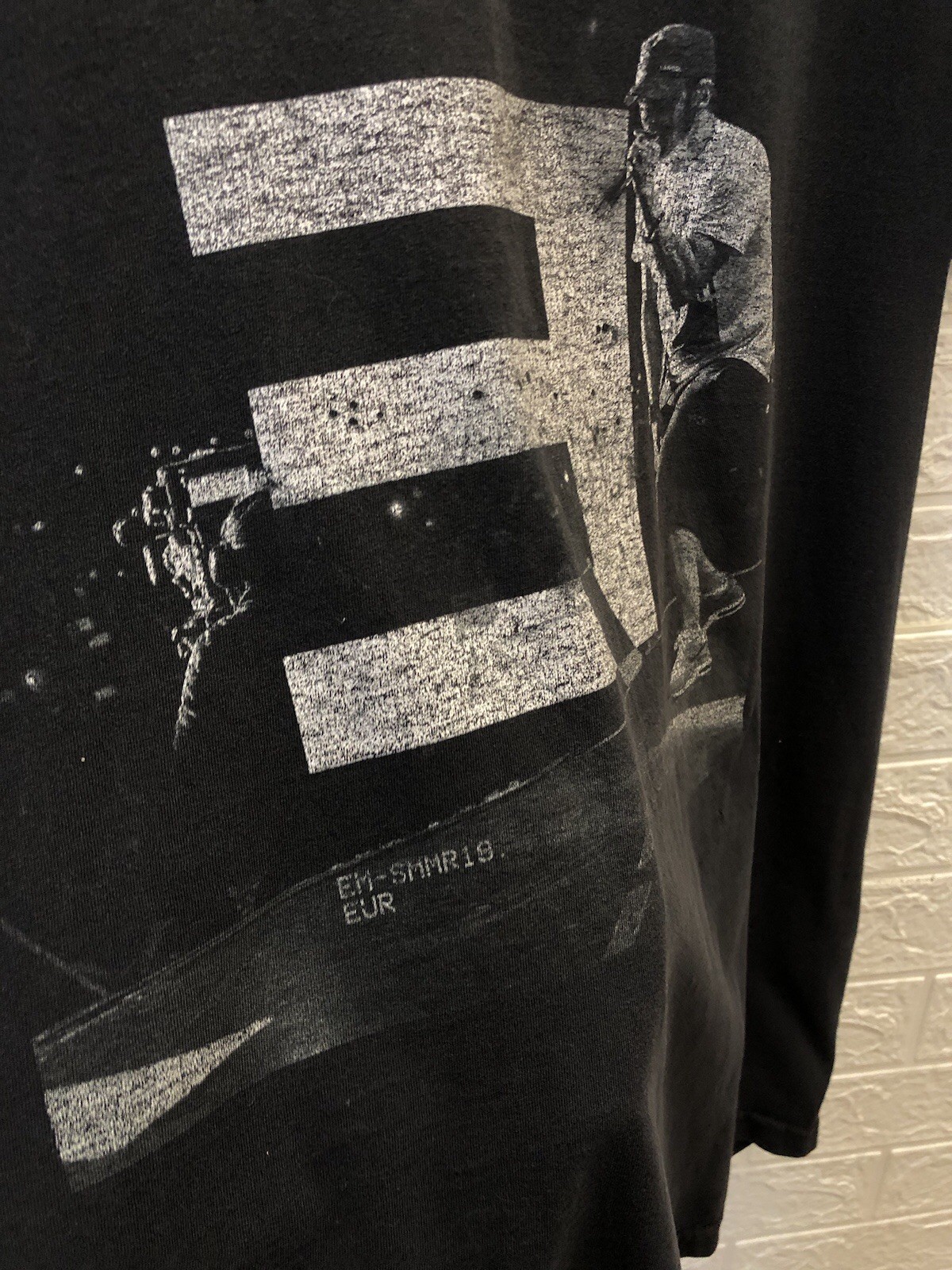 Vintage Eminem 2018 European Tour T-Shirt Hannover, Germany | Fruit of the Loom gallery