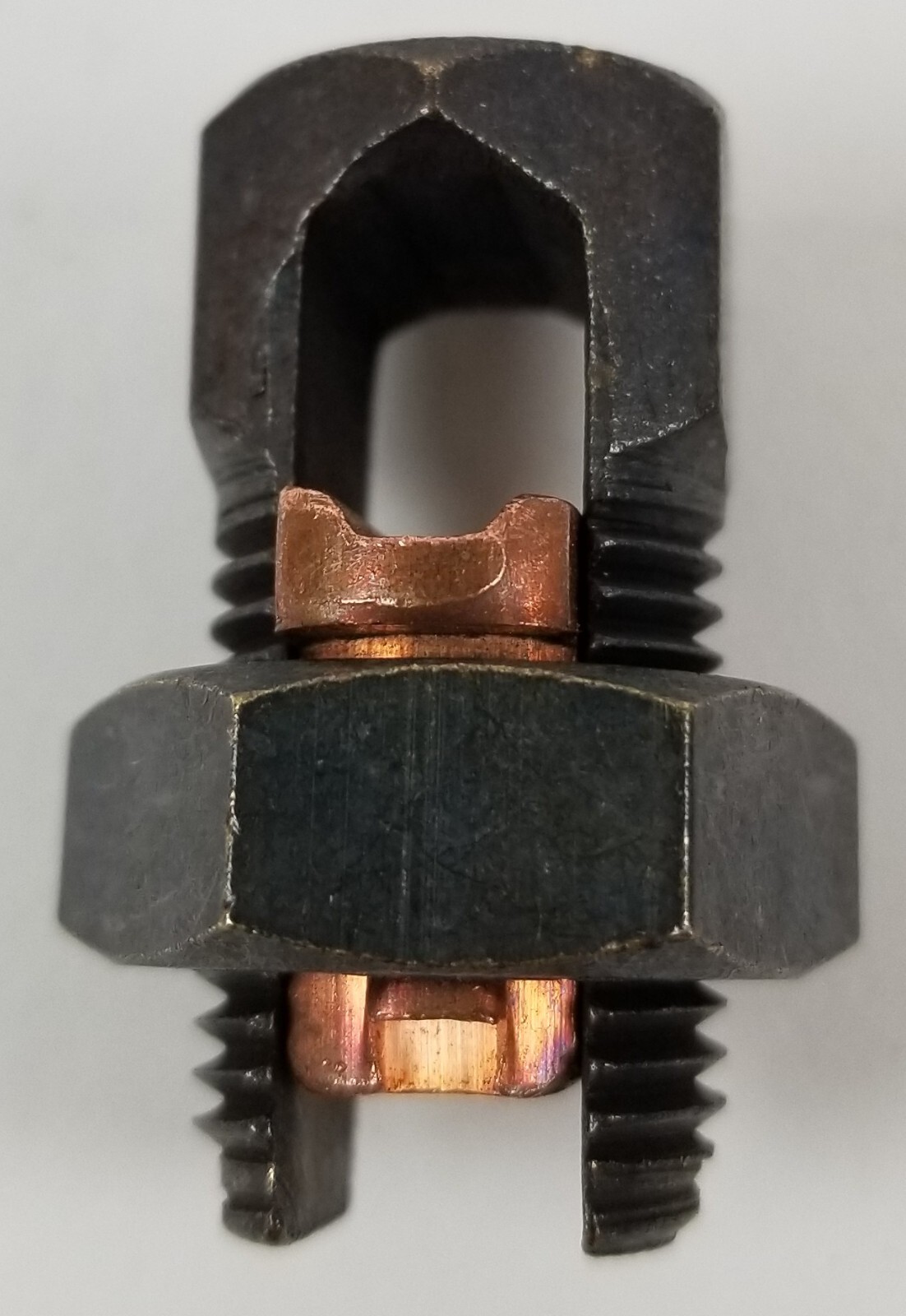 10 VoltVeera Size E4 Split Bolt Grounding Pipe Clamps Copper Alloy NEW