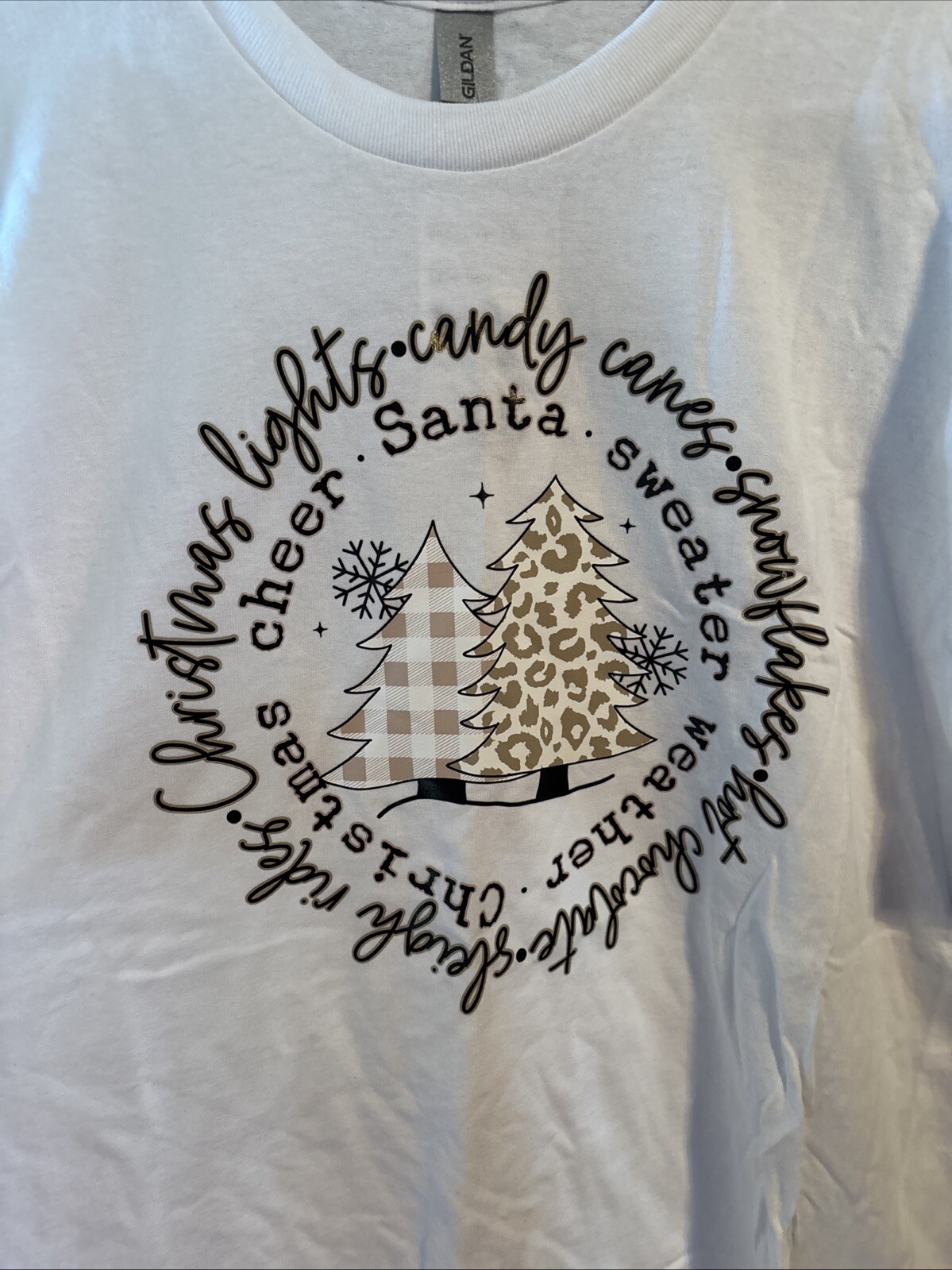 Gildan Heavy Cotton Unisex Adult T-shirt Christmas Winter Fall Theme Size Large gallery