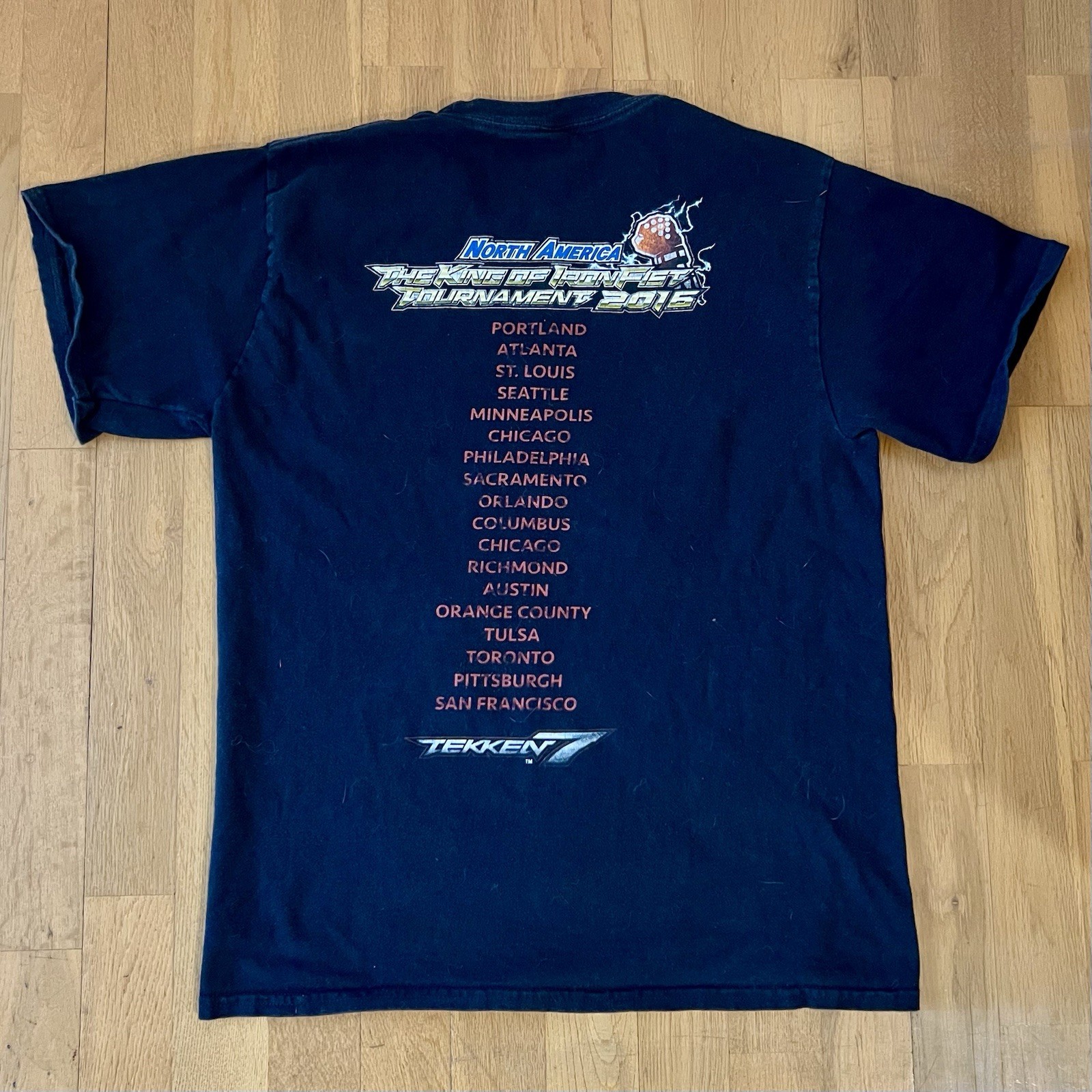 2016 Tekken 7 Shirt M - N.A. The King Of Iron Fist Tournament Bandai Namco 👾 gallery