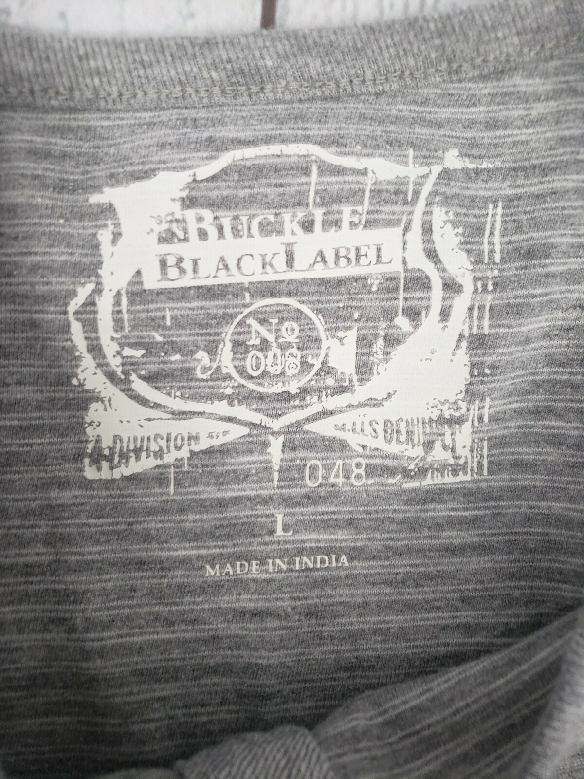 Buckle Black Label Henley Shirt Sz Large Gray Studded Button Pocket Long Sleeve gallery