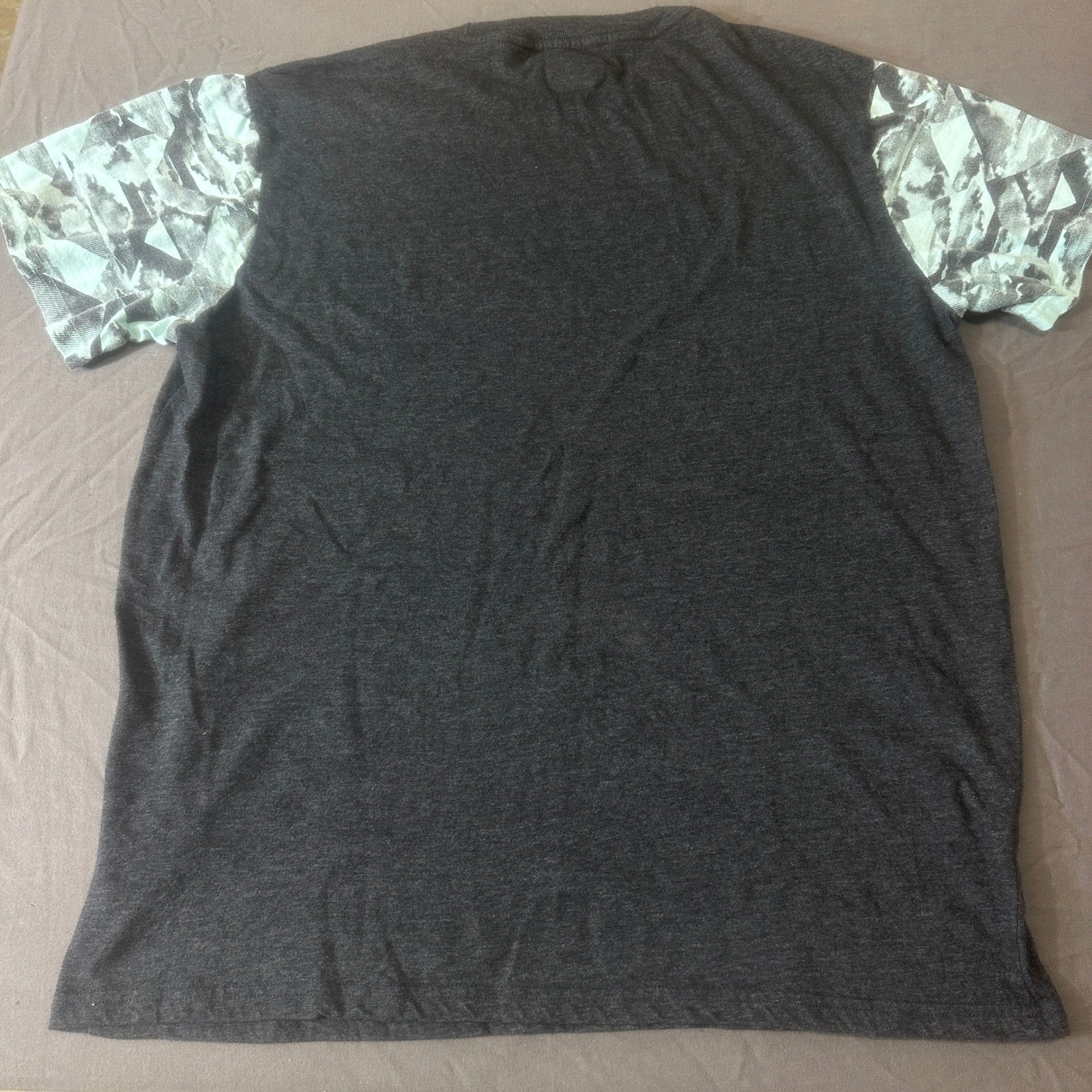 WXYZ Mens California Palm Tree T-Shirt XL Charcoal Teal Contrast Sleeve Graphic gallery