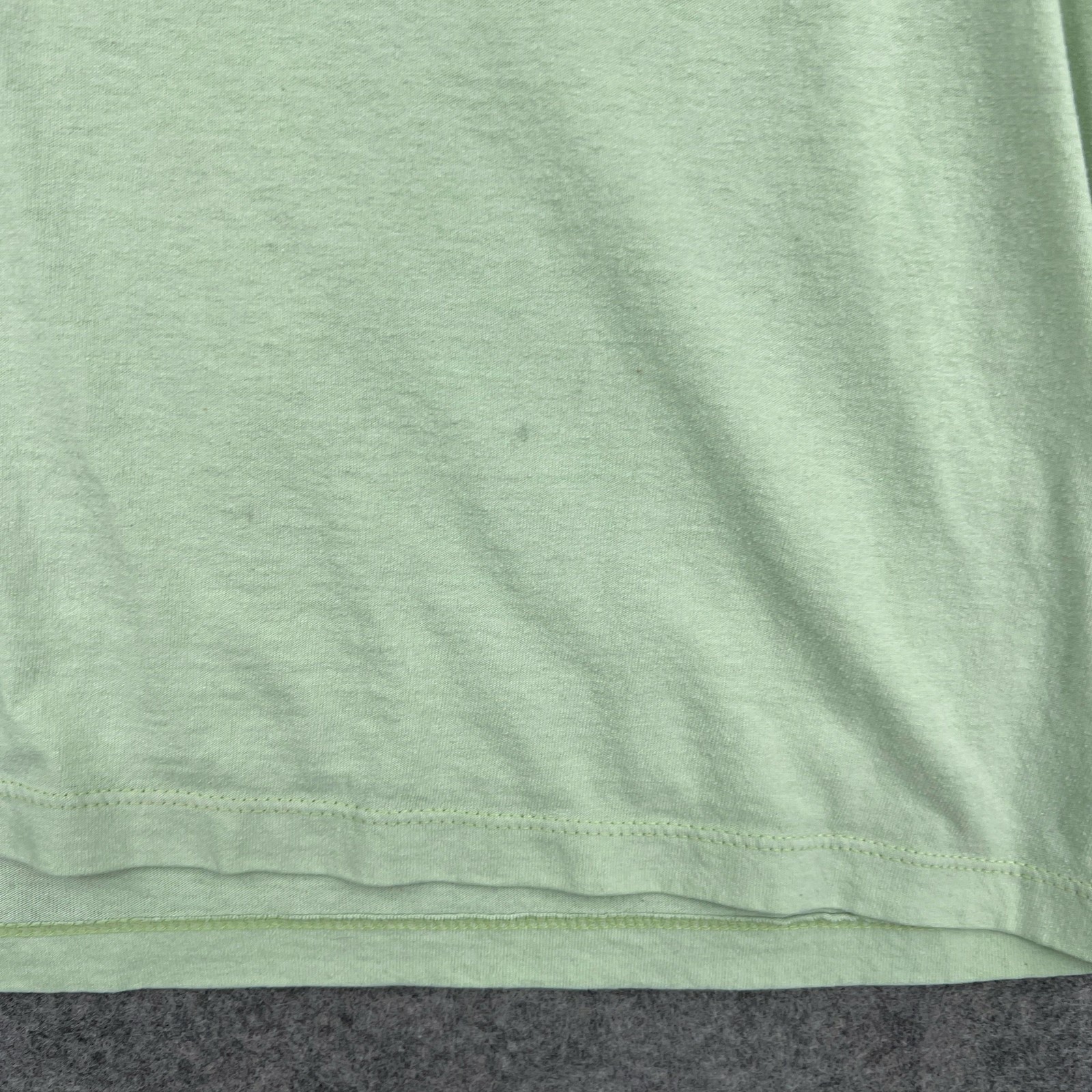 Buc-ee's Shirt Mens Medium Mint Green Texas Beaver Graphic Short Sleeve Made USA gallery