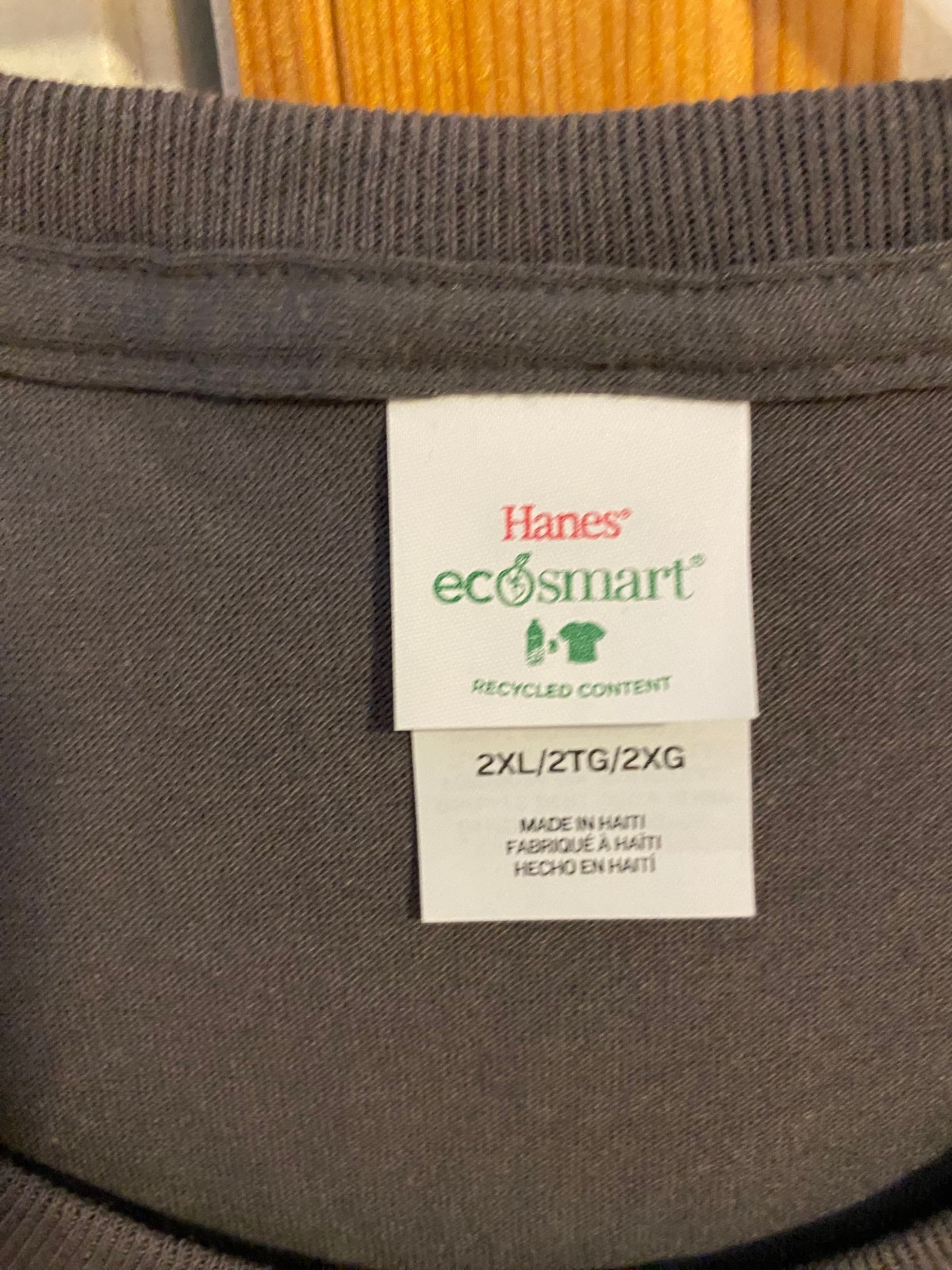 NEW WITHOUT TAGS LOT OF 6 UNISEX SIZE 2XL HANES ECOSMART GRAY T-SHIRTS gallery