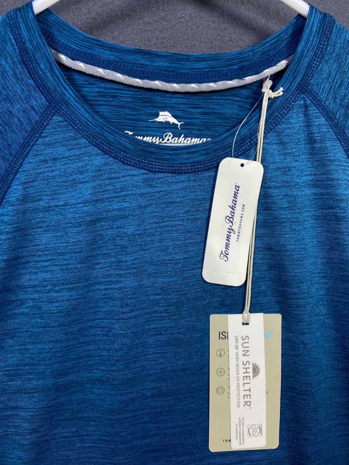 NEW $84.50 Tommy Bahama Men's Island Zone Delray Crew Mambo Blue UPF 30 UV NWT S gallery