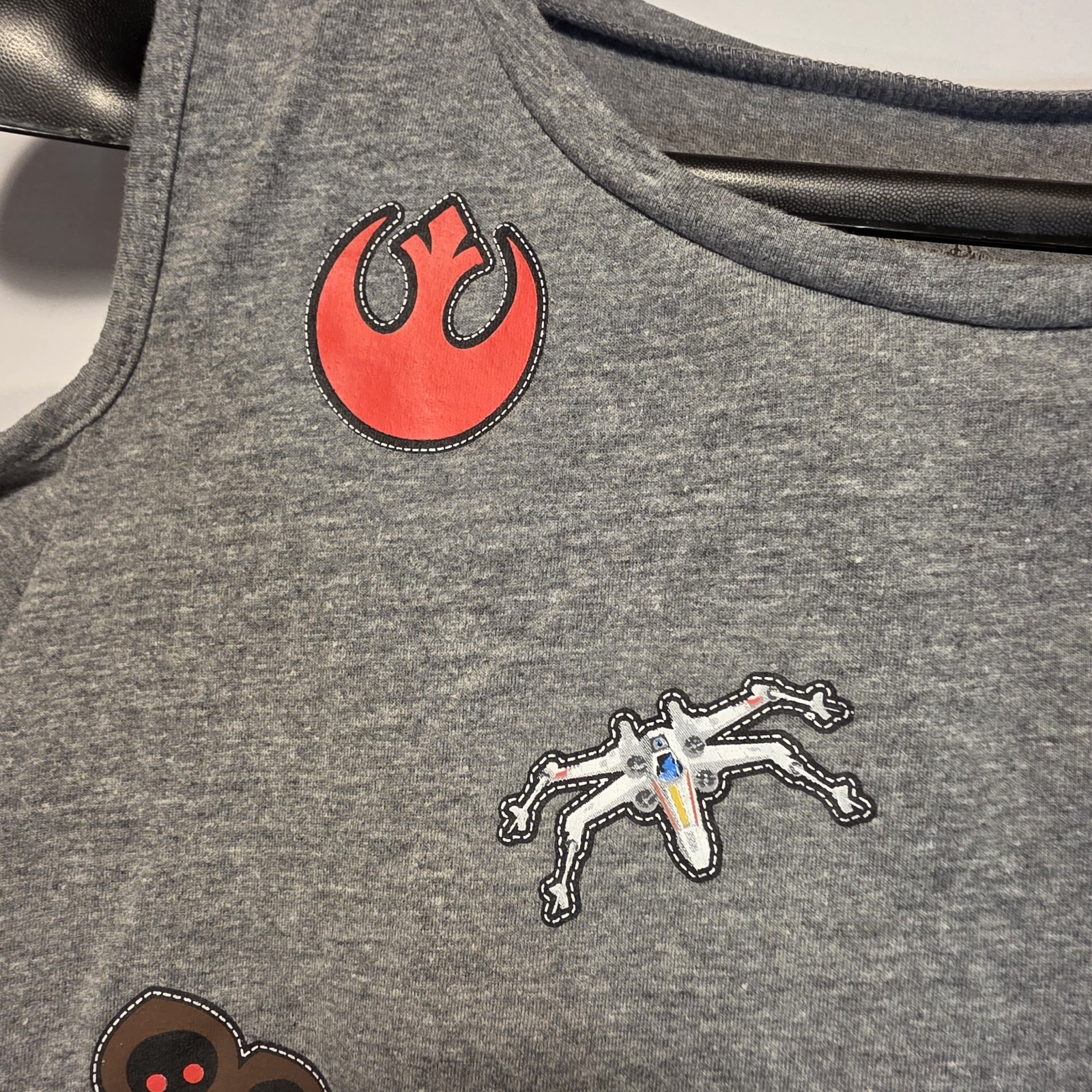 2 SHIRT BUNDLE!! Star Wars Cold Shoulder XXL AND Star Wars ¾ Sleeve Shirt 2X gallery