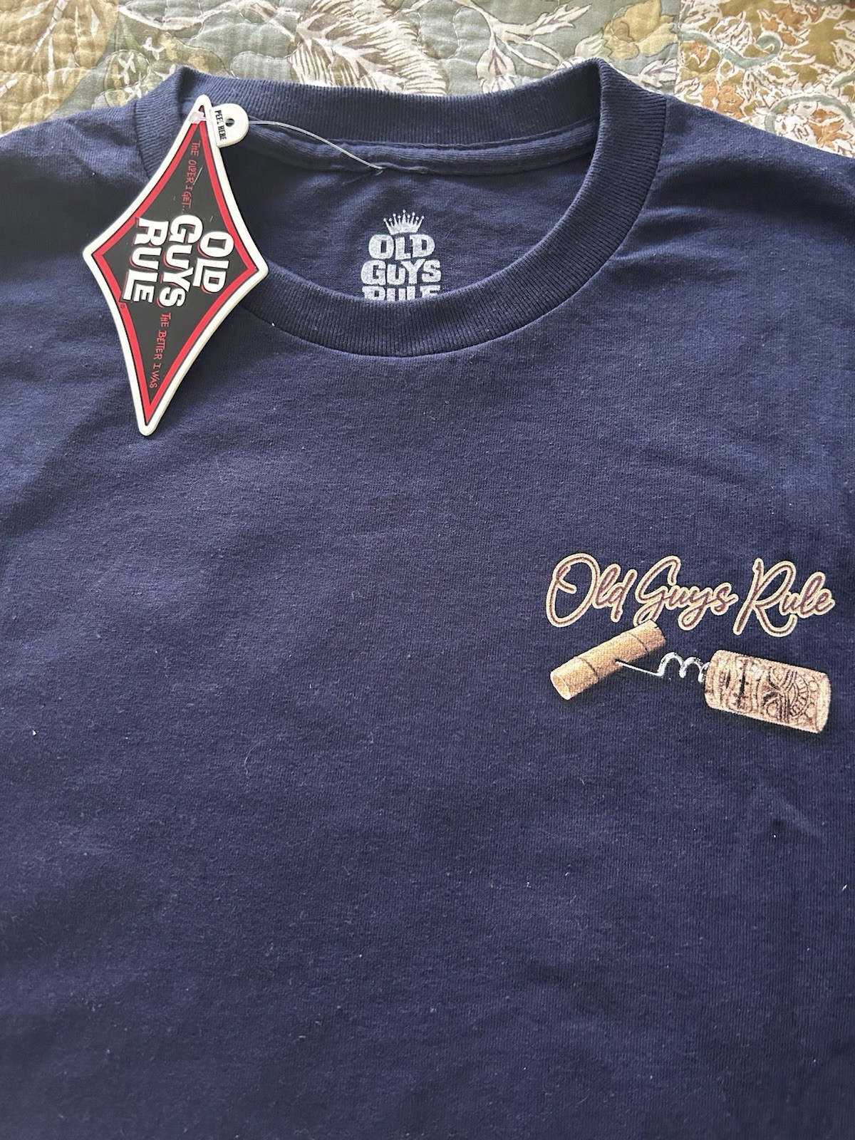 Old Guys Rule TIKI ISLAND Vineyards Men's NEW L Navy Short SL TShirt LTD Edition gallery