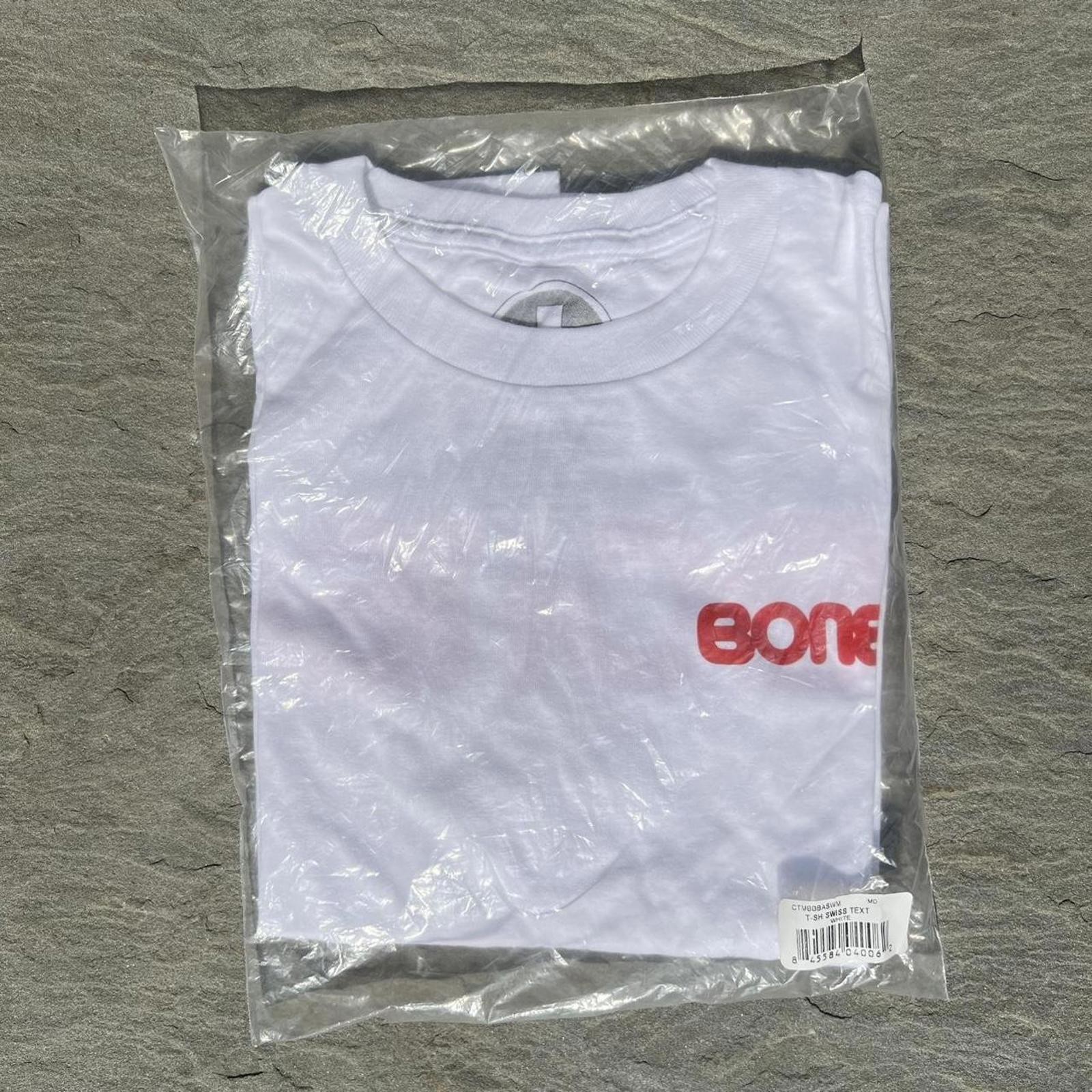 NWT Bones Swiss White T-shirt Red Logos gallery