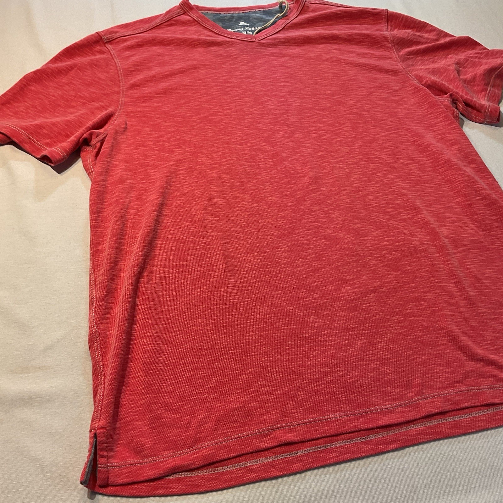 Tommy Bahama NWOT Men's Heather Coral V Neck Short Sleeve T-Shirt Size M Soft gallery