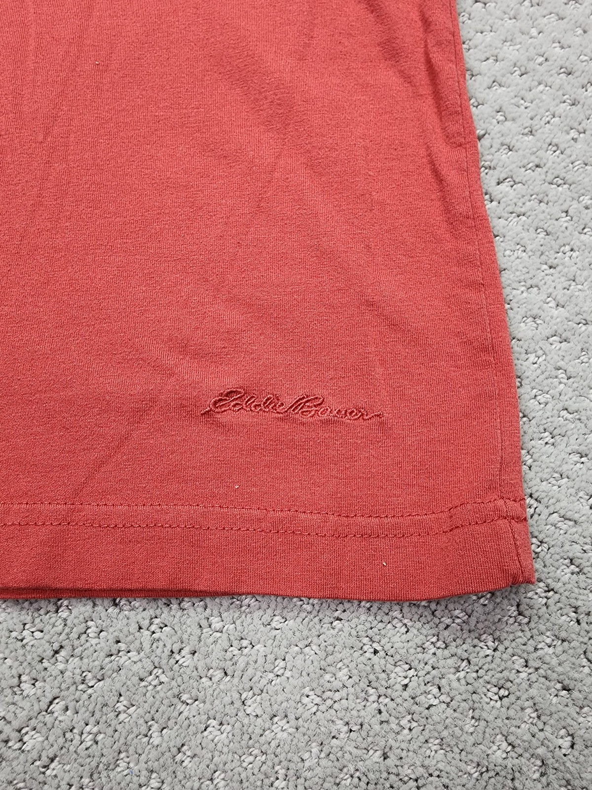 Eddie Bauer Shirt Mens Large Red Solid Tagless Logo Crewneck Tee Cotton Blend gallery