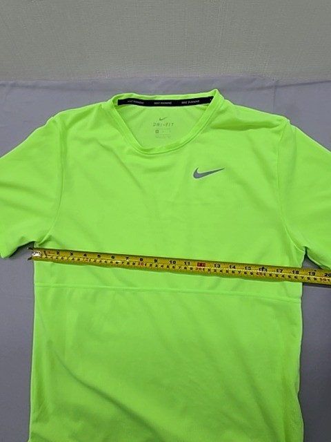 Nike Mens Green Dri-FIT Short Sleeve T-Shirt Regular Polyester Crewneck gallery