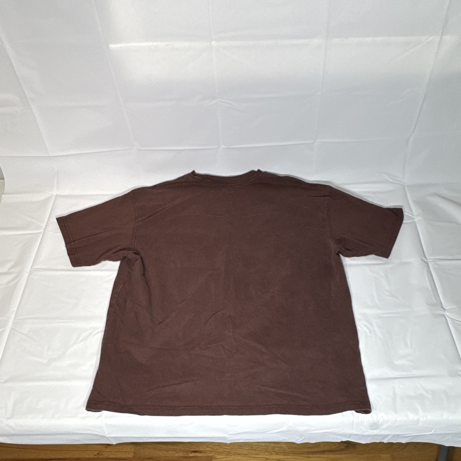Nike The Nike Tee Men's XL Brown Graphic Print Crew Neck Short Sleeve T-Shirt gallery