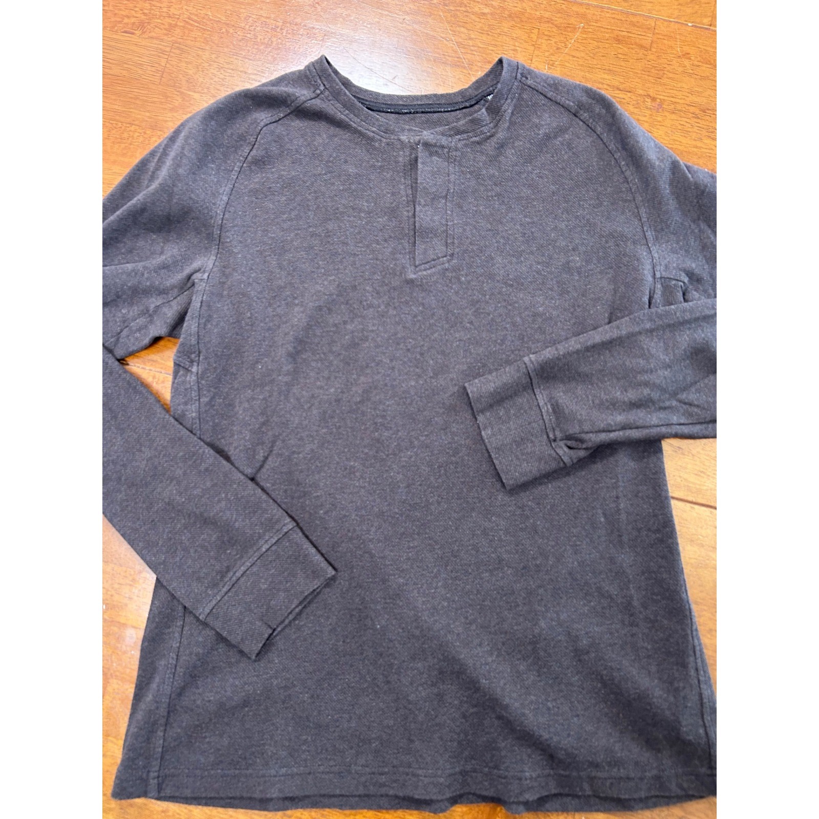 Arc'teryx Henley Shirt Mens Medium Brown Long Sleeve Textured Knit Pullover gallery