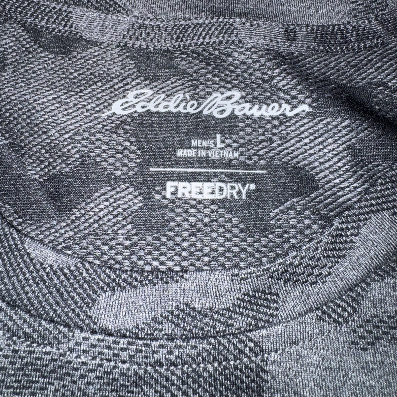 Eddie Bauer Camouflage Size Large Free Dry Polyester/Spandex Short Sleeve gallery
