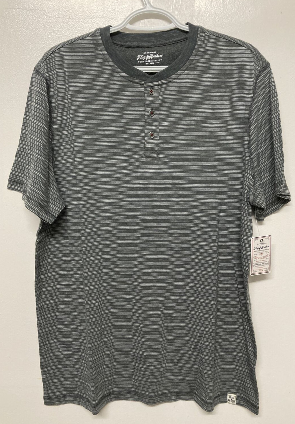 Flag & Anthem Mens Henley T Shirt Striped Medium Grey Gray Short Sleeves Tee NWT