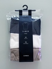NWT – EXPRESS Men’s 3 Pack Slim Stretch V-Neck Neck T-Shirts Sand Black White S