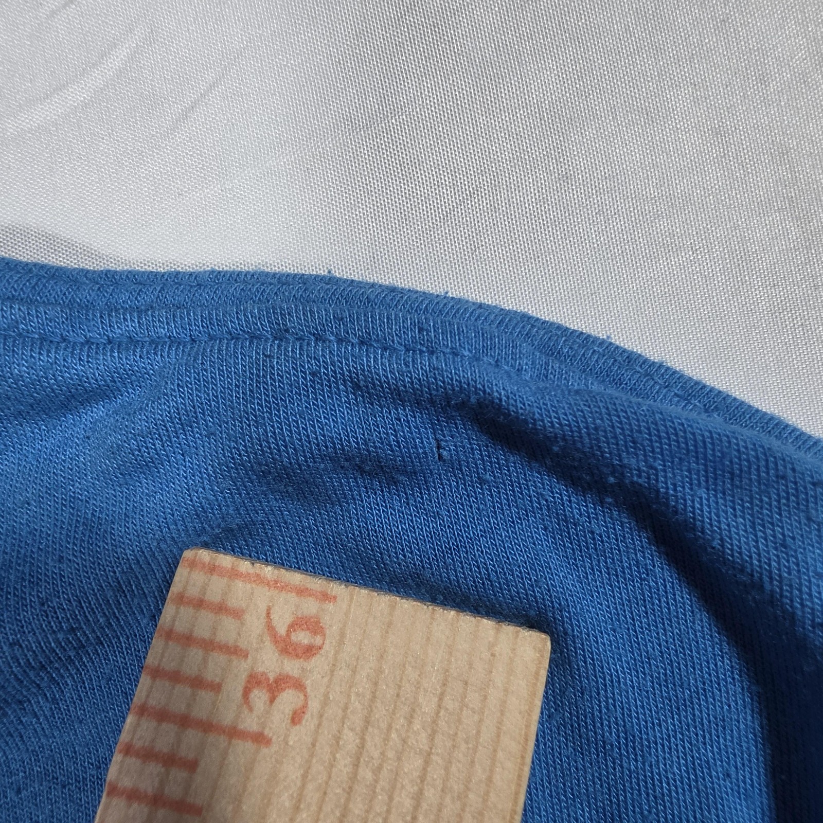 Nike Shirt Mens Medium Blue Ombre The Nike Tee Tri-Blend Swoosh Logo Athletic gallery