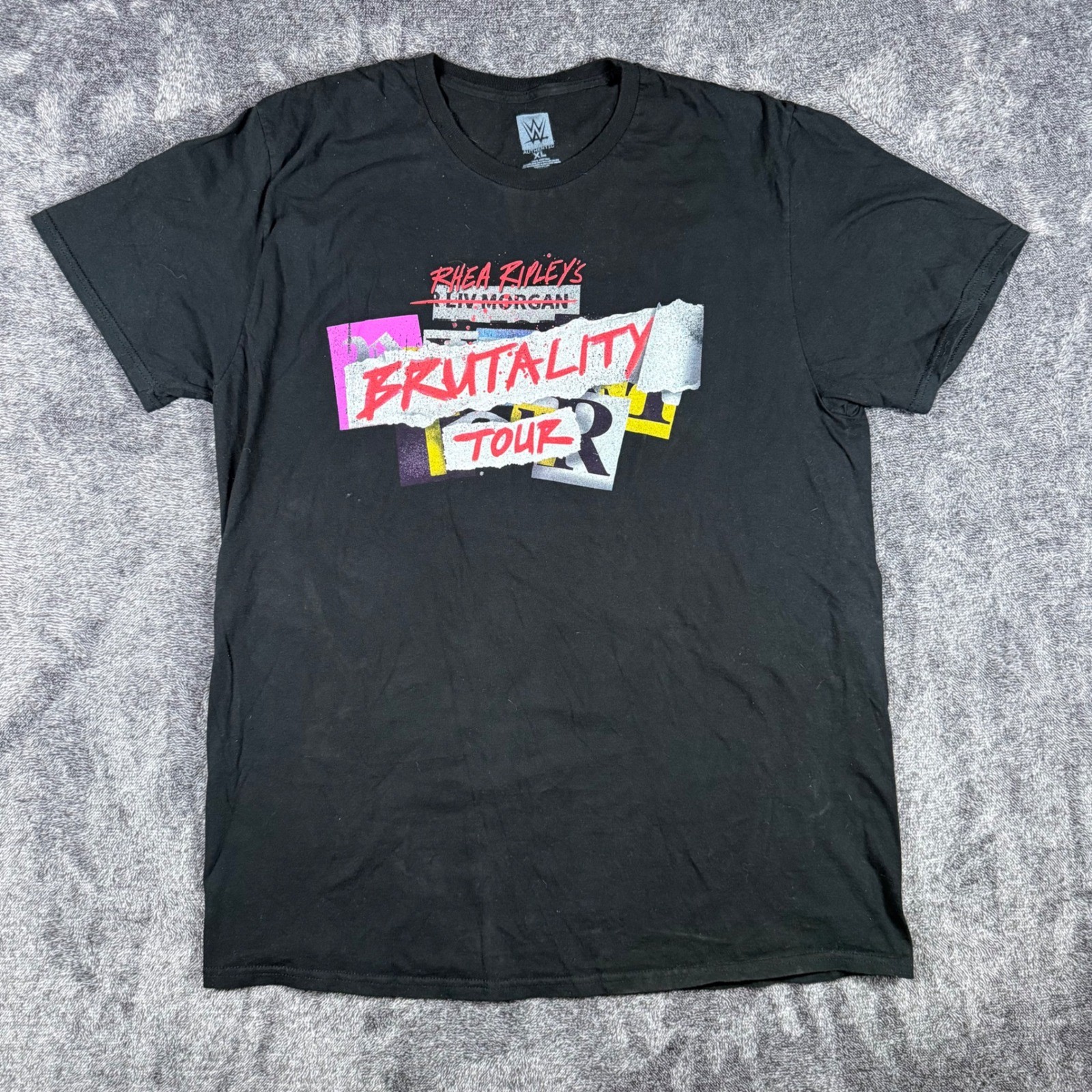 WWE Rhea Ripley Brutality Tour Mami's Back Black Graphic T-Shirt Mens XL gallery