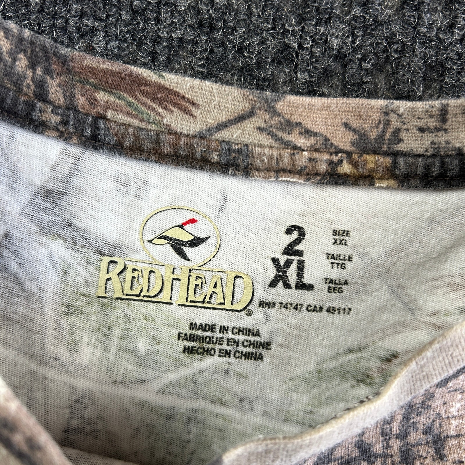 Vintage RealTree AP Camo Pocket T Shirt 2XL Red Head Woodland Tree Hunting gallery