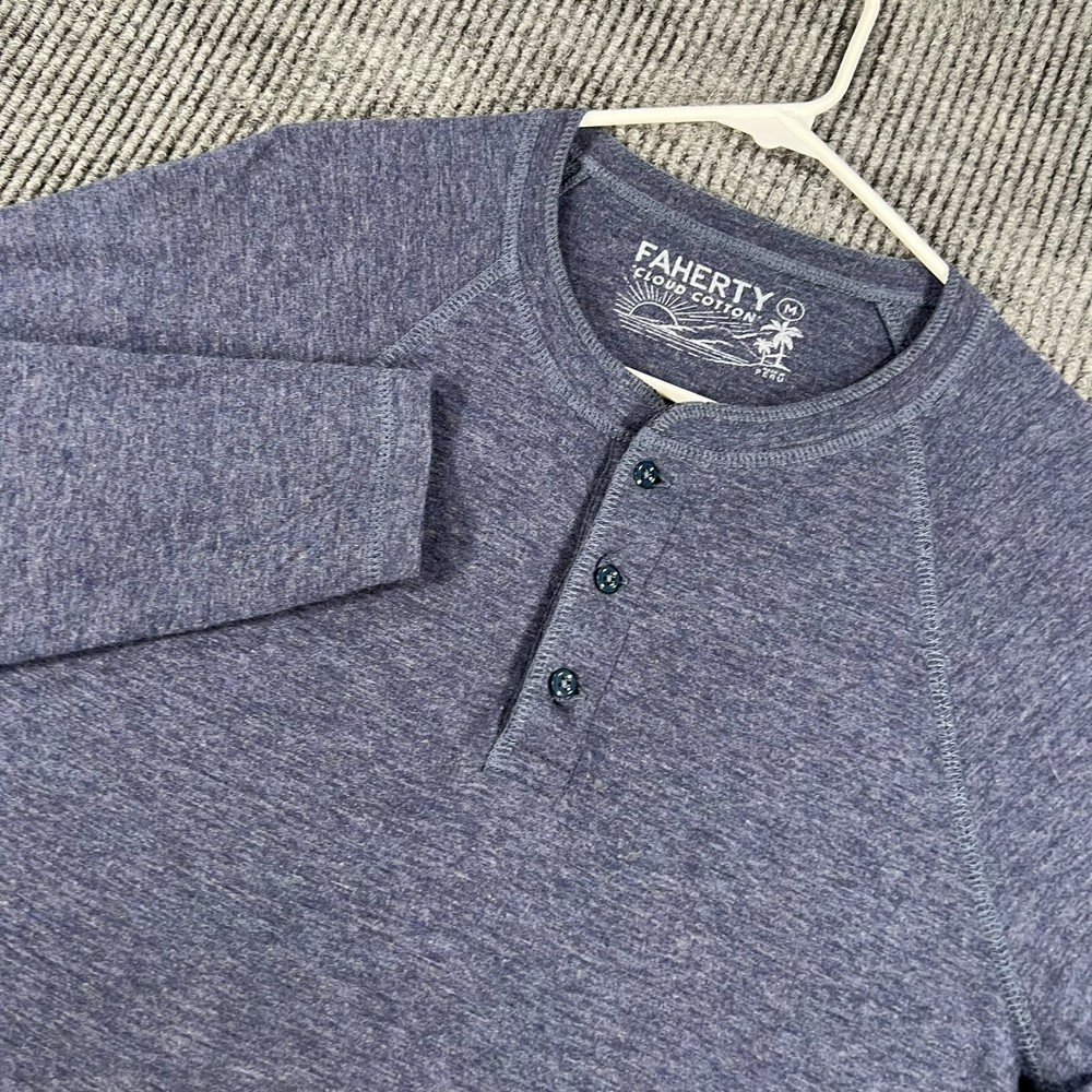 Faherty Henley Shirt Mens Medium Blue Long Sleeve Casual Comfort Lightweight