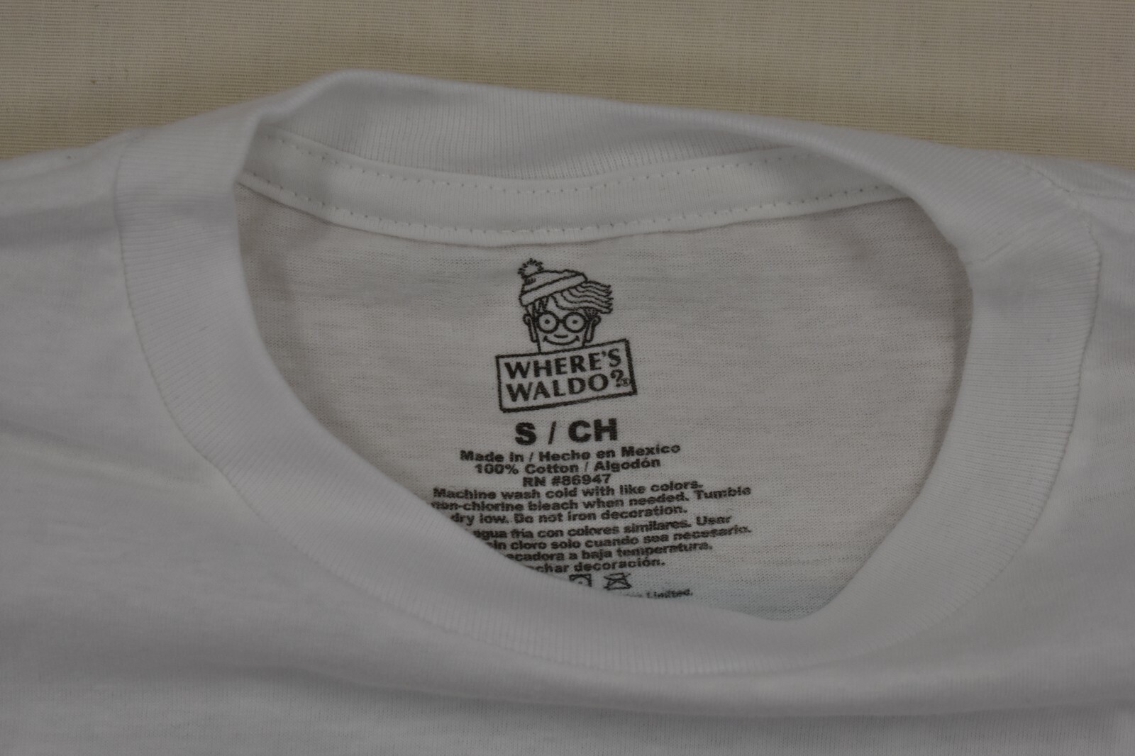 Where's Waldo Mens 2-Sided White Tee Shirt New S, M, L, XL gallery