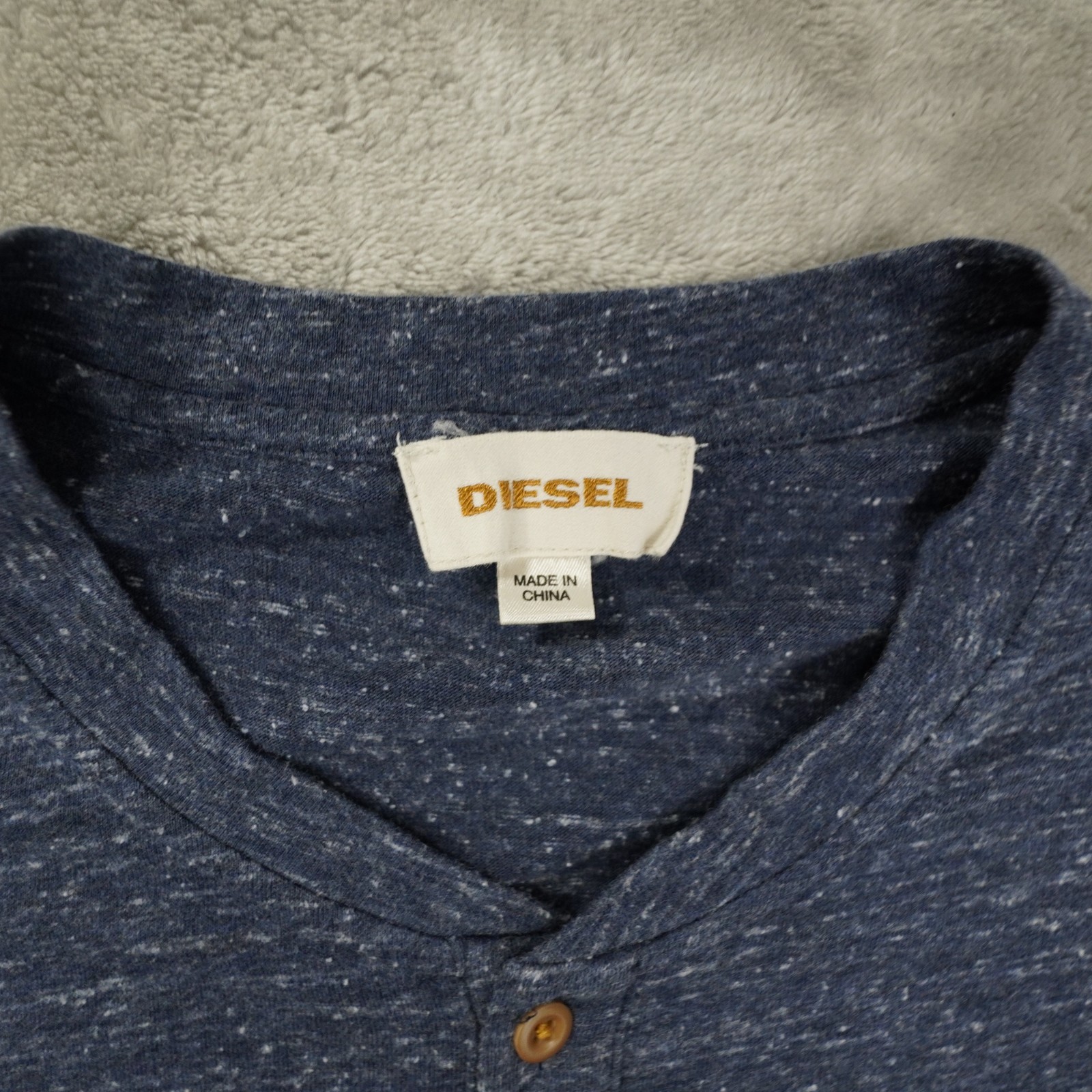 Diesel 6 Button Henley T Shirt Men's Medium Heather Blue Short Sleeve Marled gallery
