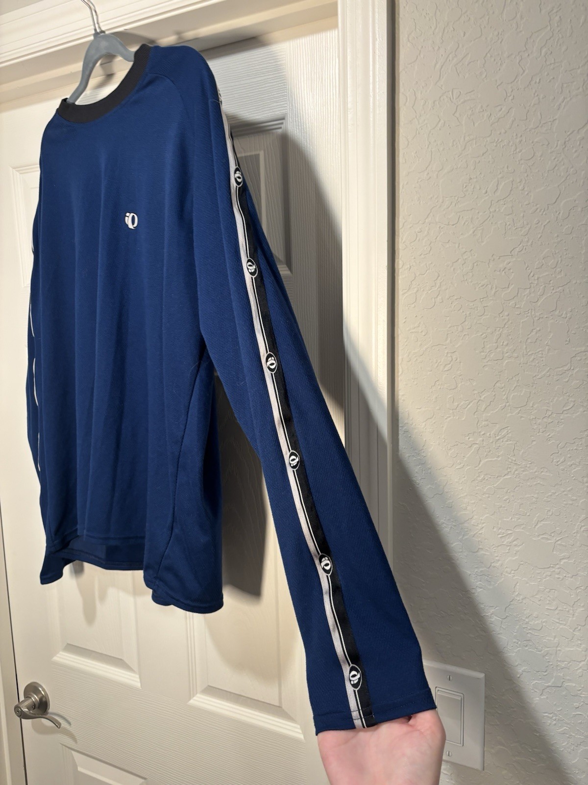 Pearl Izumi Shirt Mens XL Blue White Long Sleeve Crew Polyester Cycling Fitness gallery