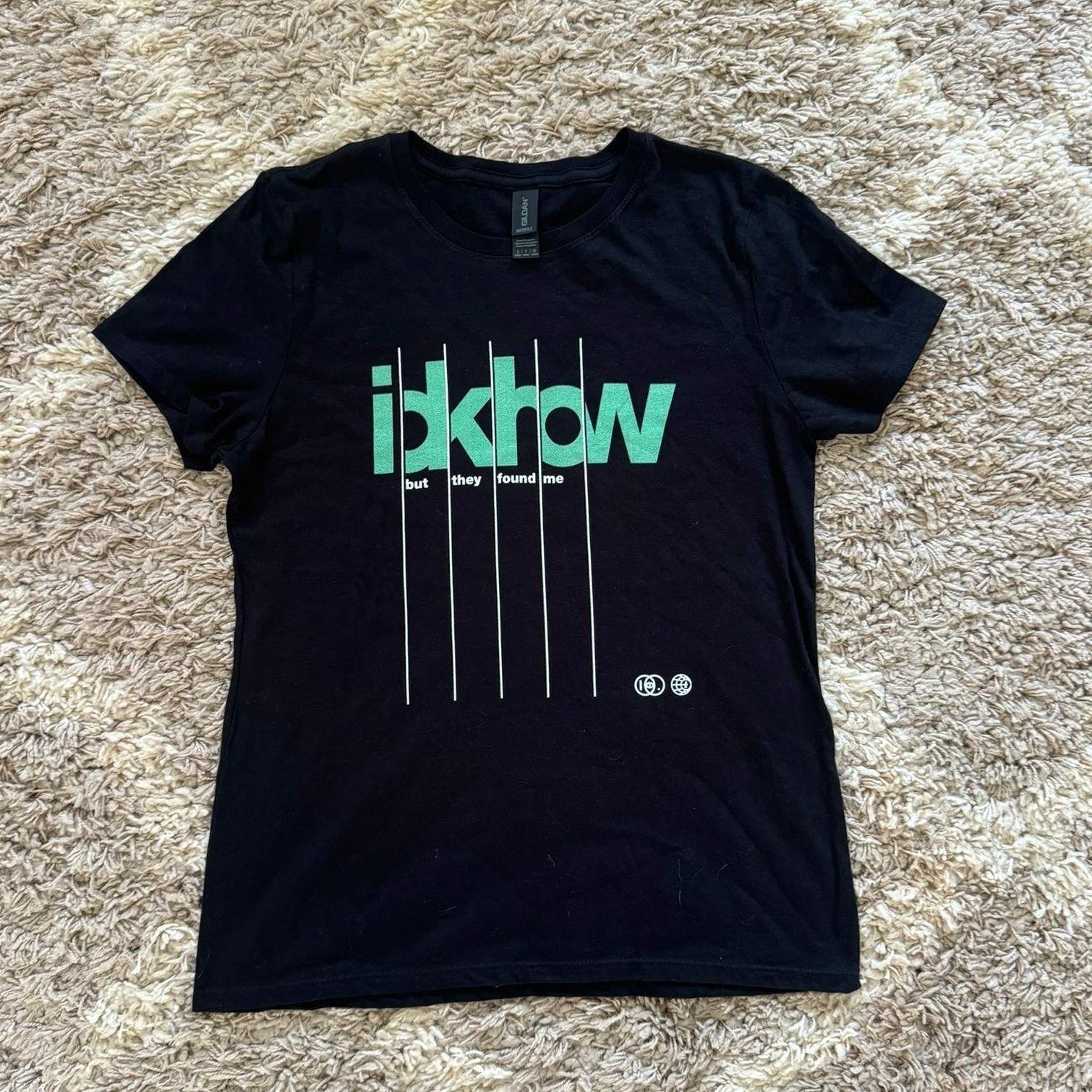 I Dont Know How But They Found Me iDKHOW Band Graphic Tee Black Green Small