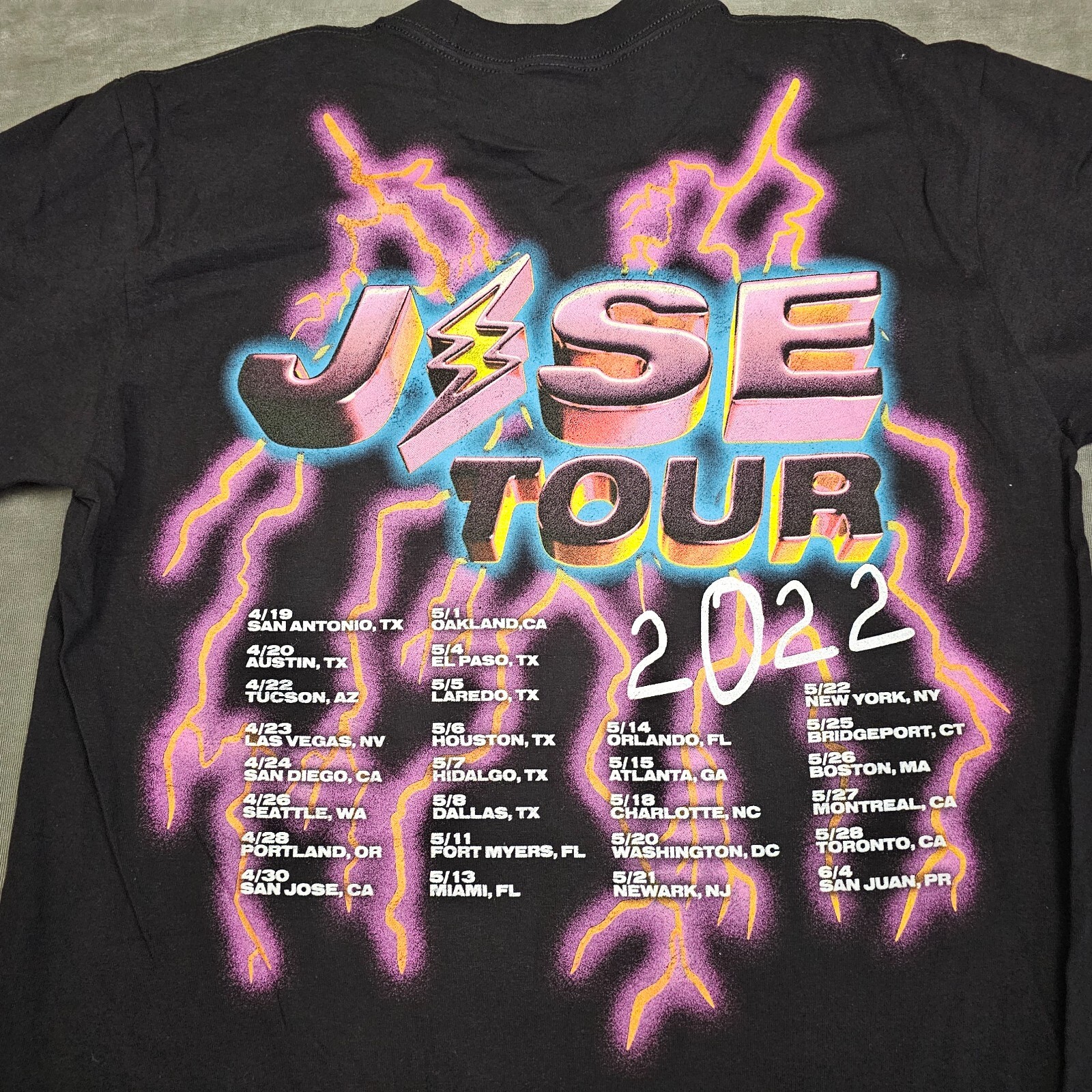 J. Balvin T-Shirt Adult Large Black Jose Tour 2022 Lightning Face Reggaetón Tee gallery