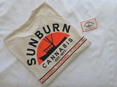 Sunburn Cannabis Tshirt And Sticker Combo From Florida New Size L