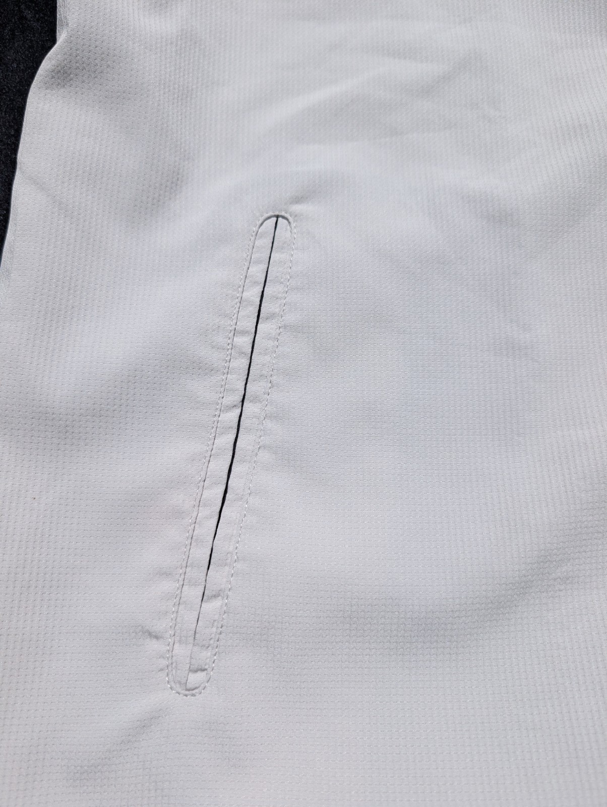 High Quality Japanese Brand Descente Athletic Full Zipper Short Sleeve Jacket M gallery