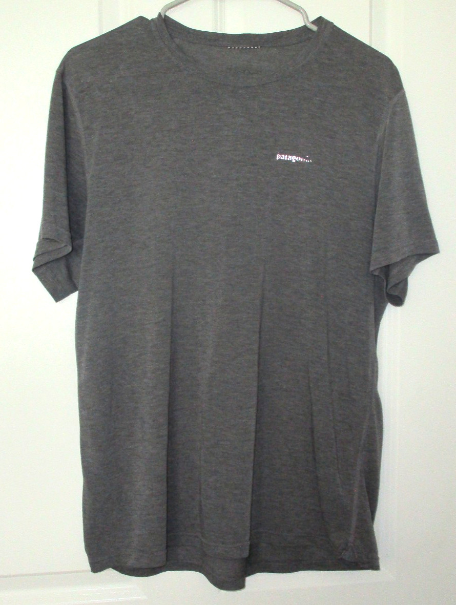 Patagonia Medium Gray Performance Hiking Men's T Shirt Size L gallery