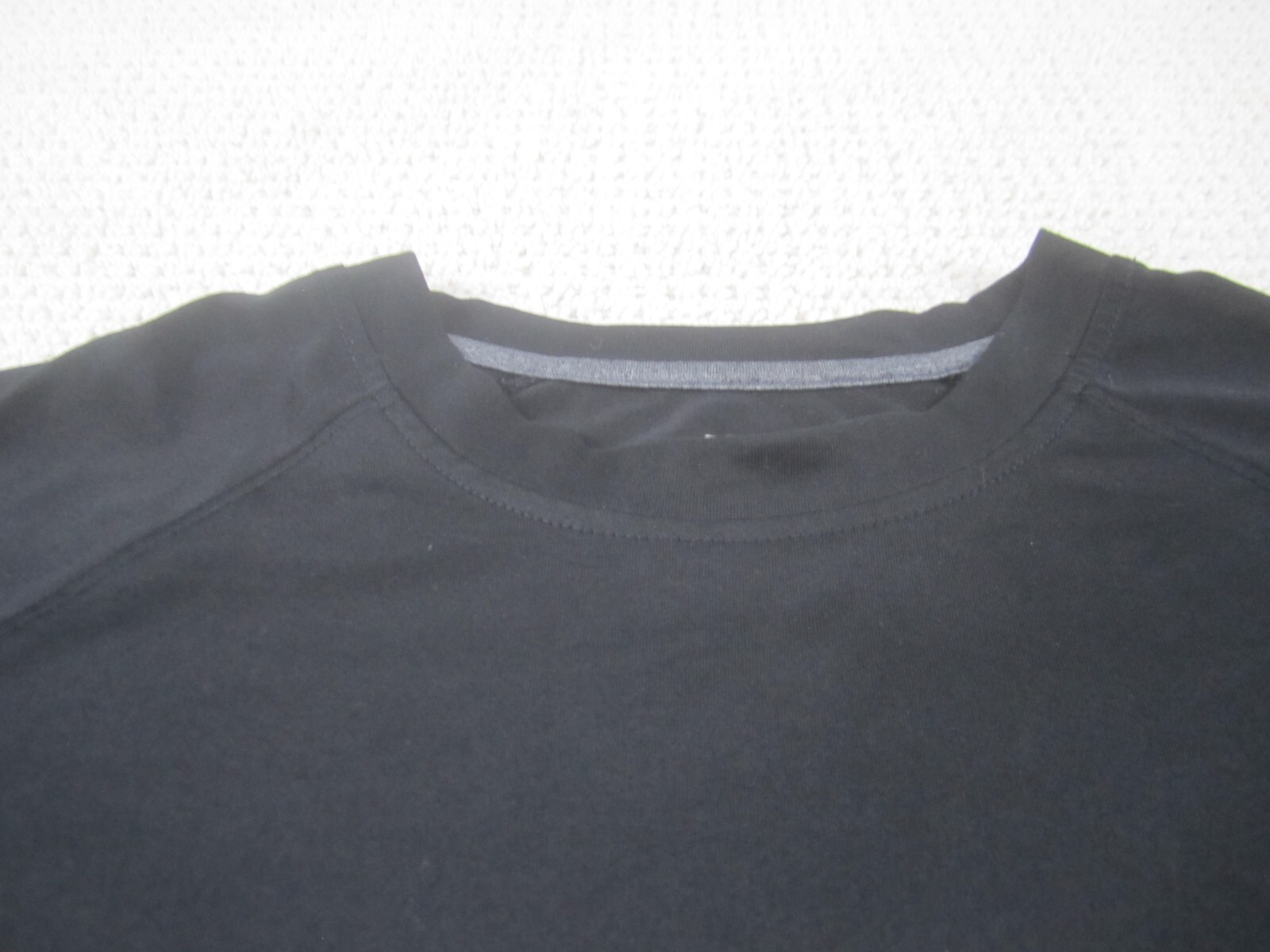 BCG Shirt Mens Large Black Athletic Gym Short Sleeve Polyester Spandex Crew Neck gallery
