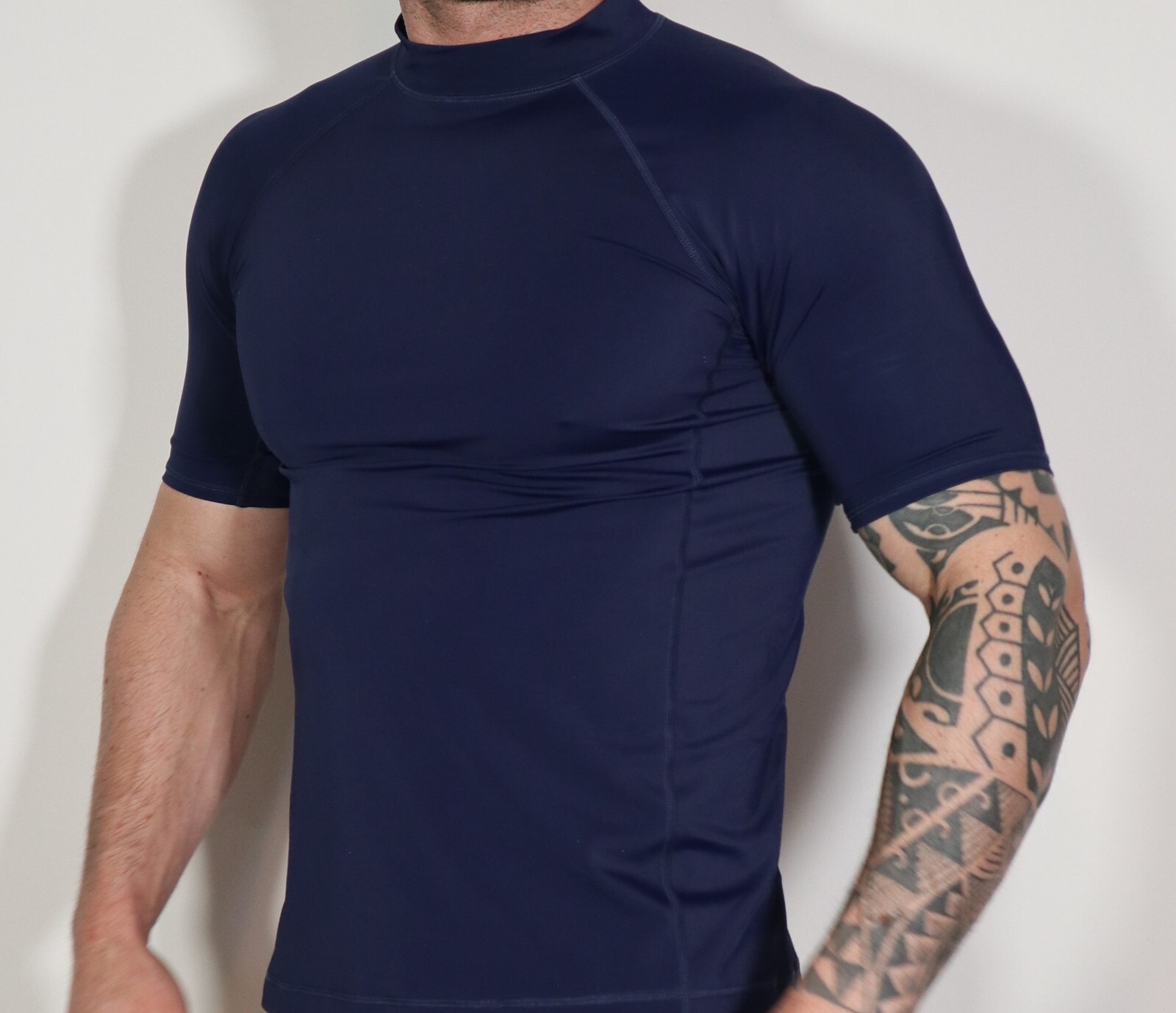 MEN'S DARK BLUE NYLON SHIRT SIZE LARGE gallery