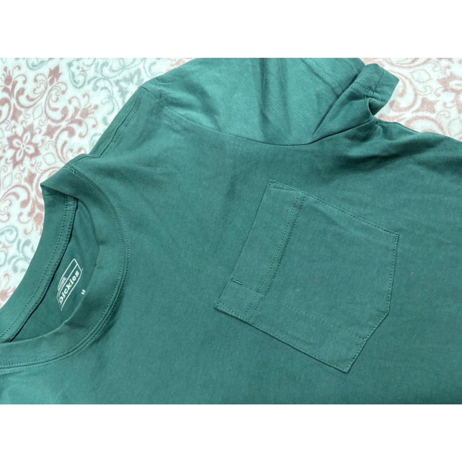 Genuine Dickies Mens Green Cotton Short Sleeve Pocket T-Shirt Size M RN20697 gallery