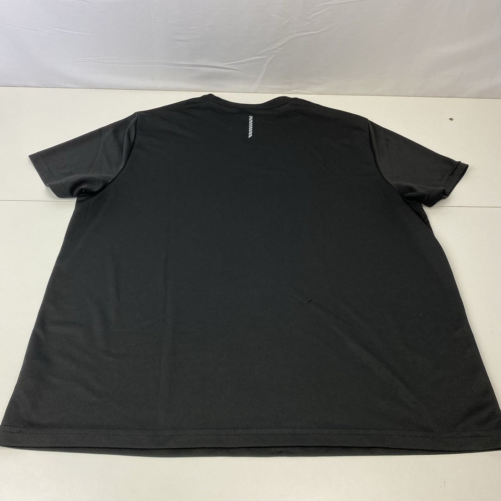 Athletic Works DriWorks Men’s 2XL Solid Black Crew Neck Short Sleeve T Shirt gallery